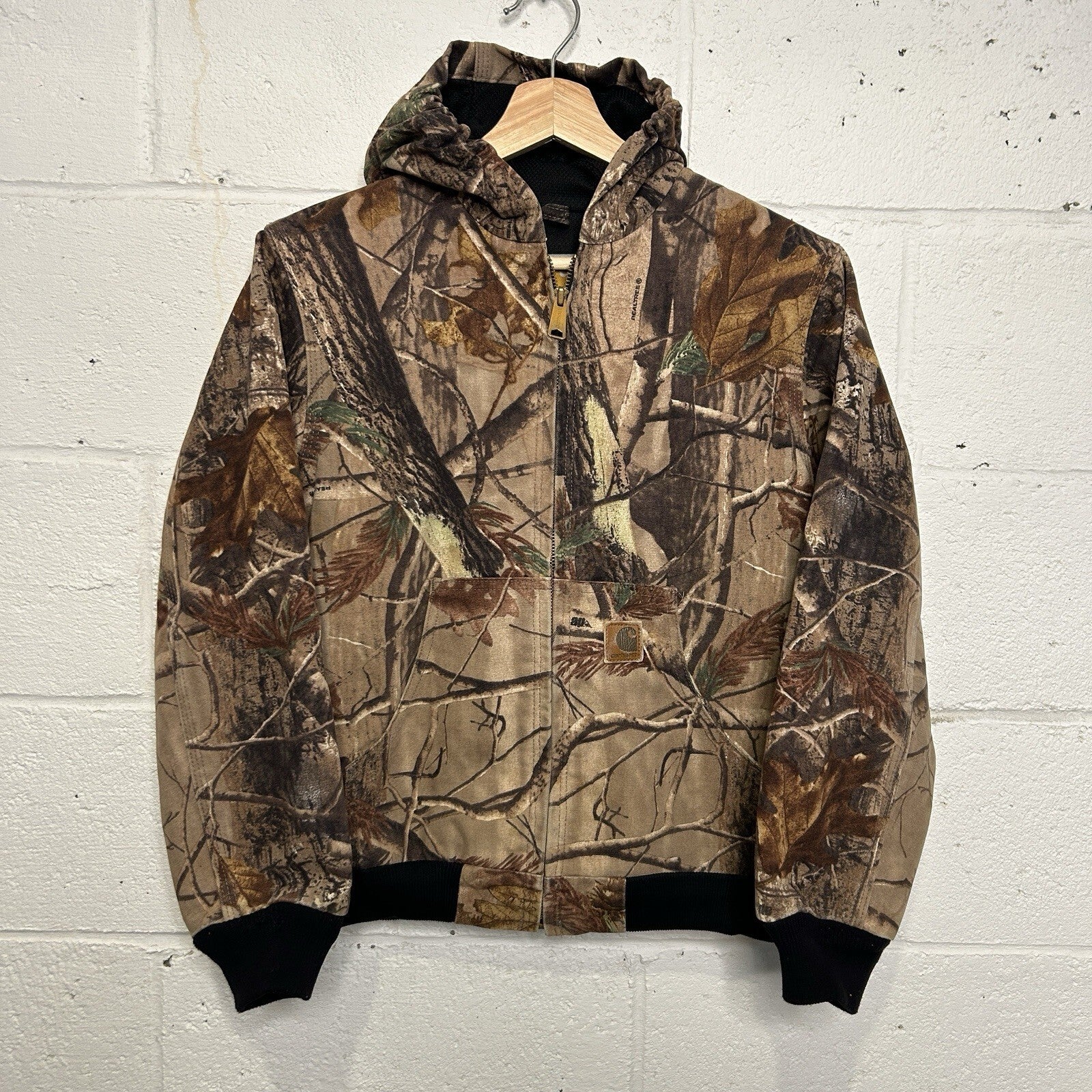 Vintage Carhartt Realtree Thermal-Lined Active Jacket “Camo” YYJ220 CAP Youth L