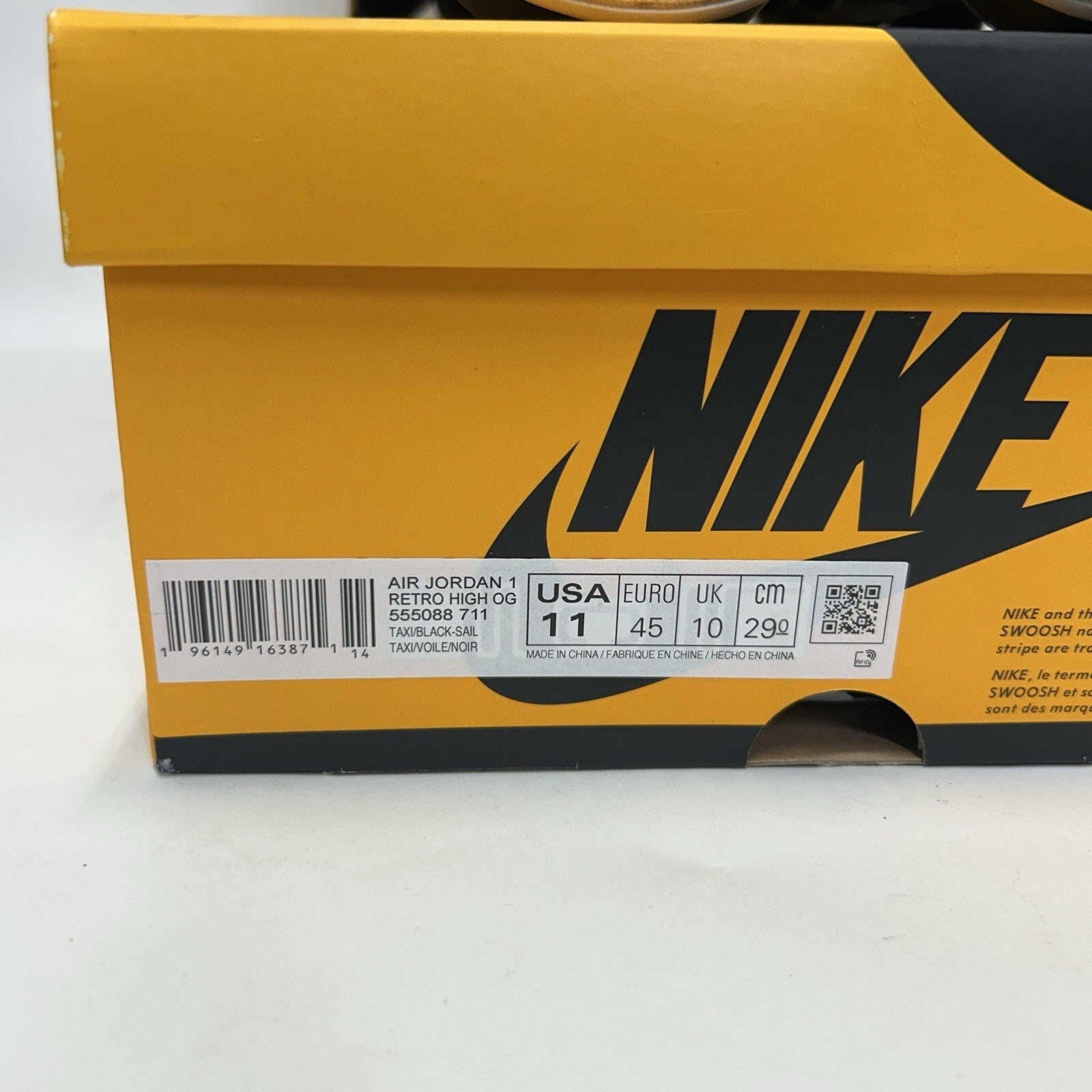 Nike Air Jordan 1 Retro High OG “Taxi/Black-Sail” 555088-711 Men’s 11 Worn