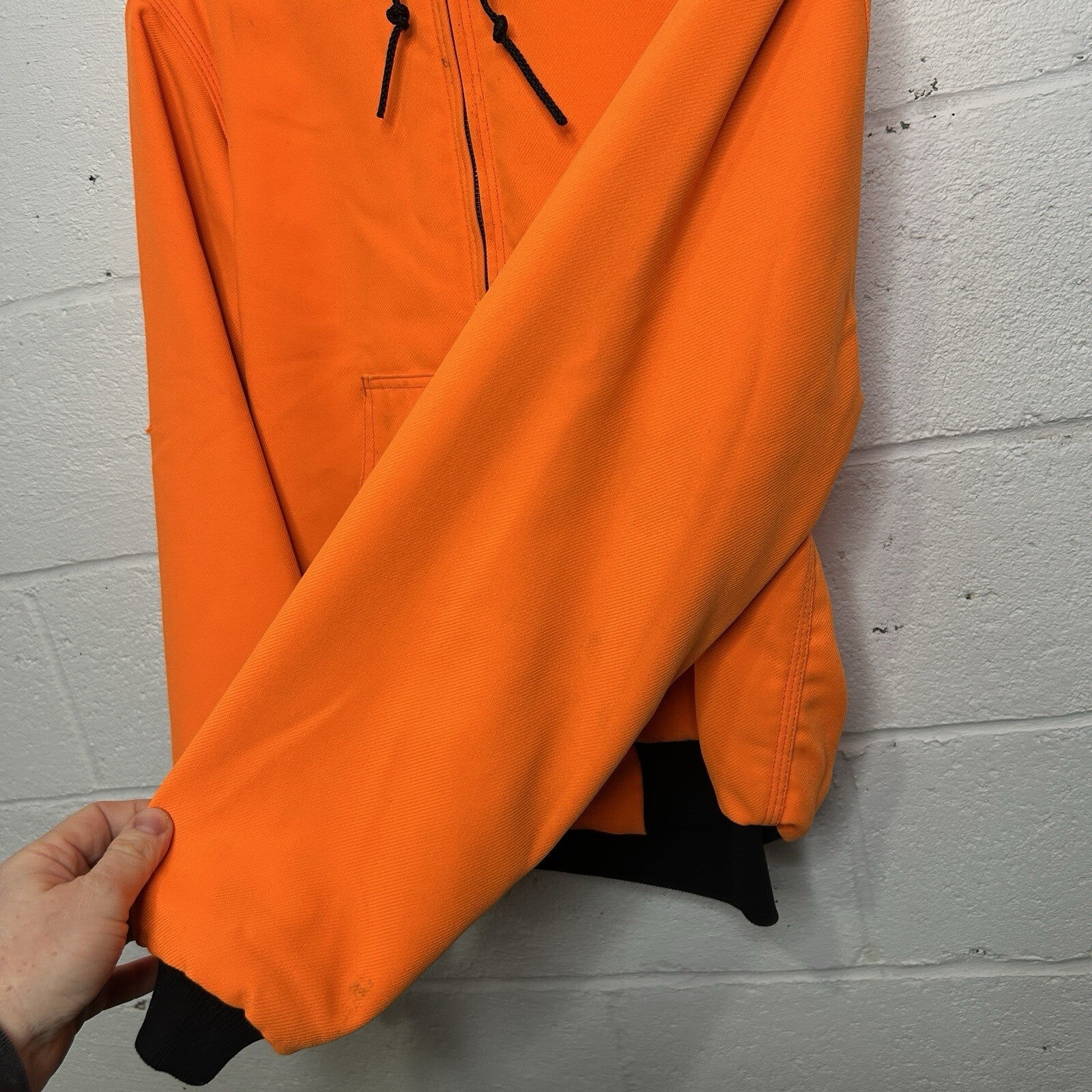 Vintage Carhartt Hooded Active Jacket “Blaze Orange” JRW09 Men’s Medium