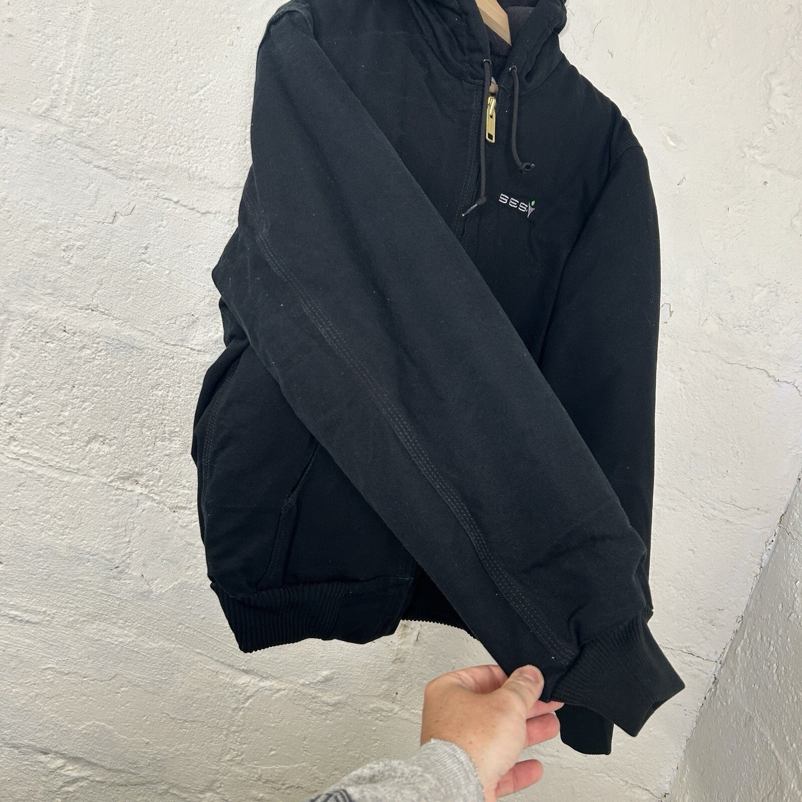 Vintage Carhartt Quilted Hooded Active Jacket “Black” J140 BLK Men’s Small