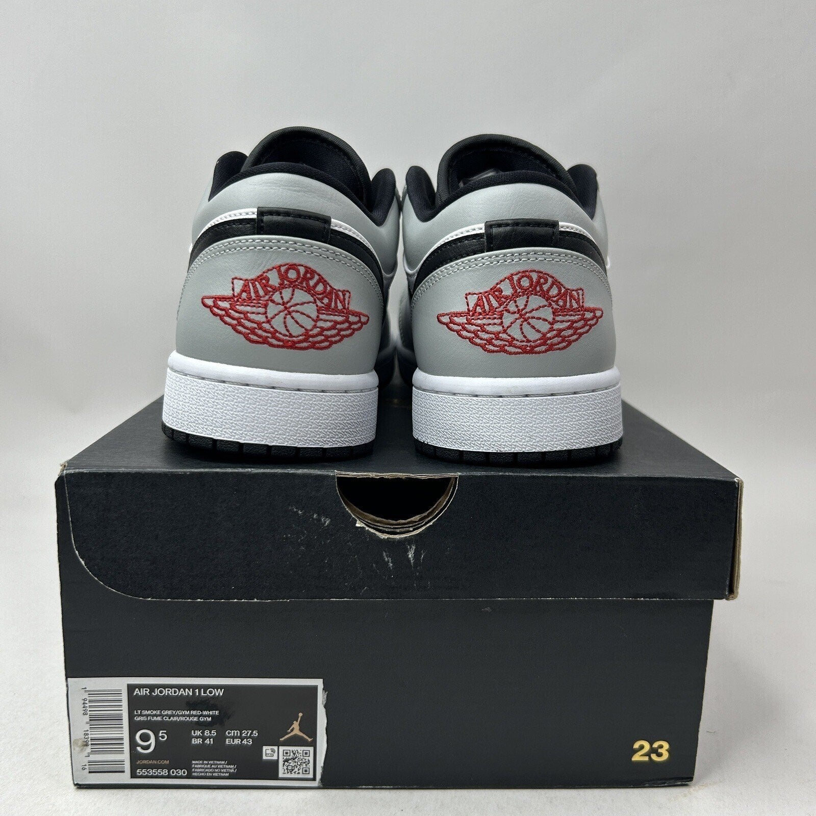 Nike Air Jordan 1 Low Retro “Light Smoke Grey” 553558-030 Men’s 9.5 New