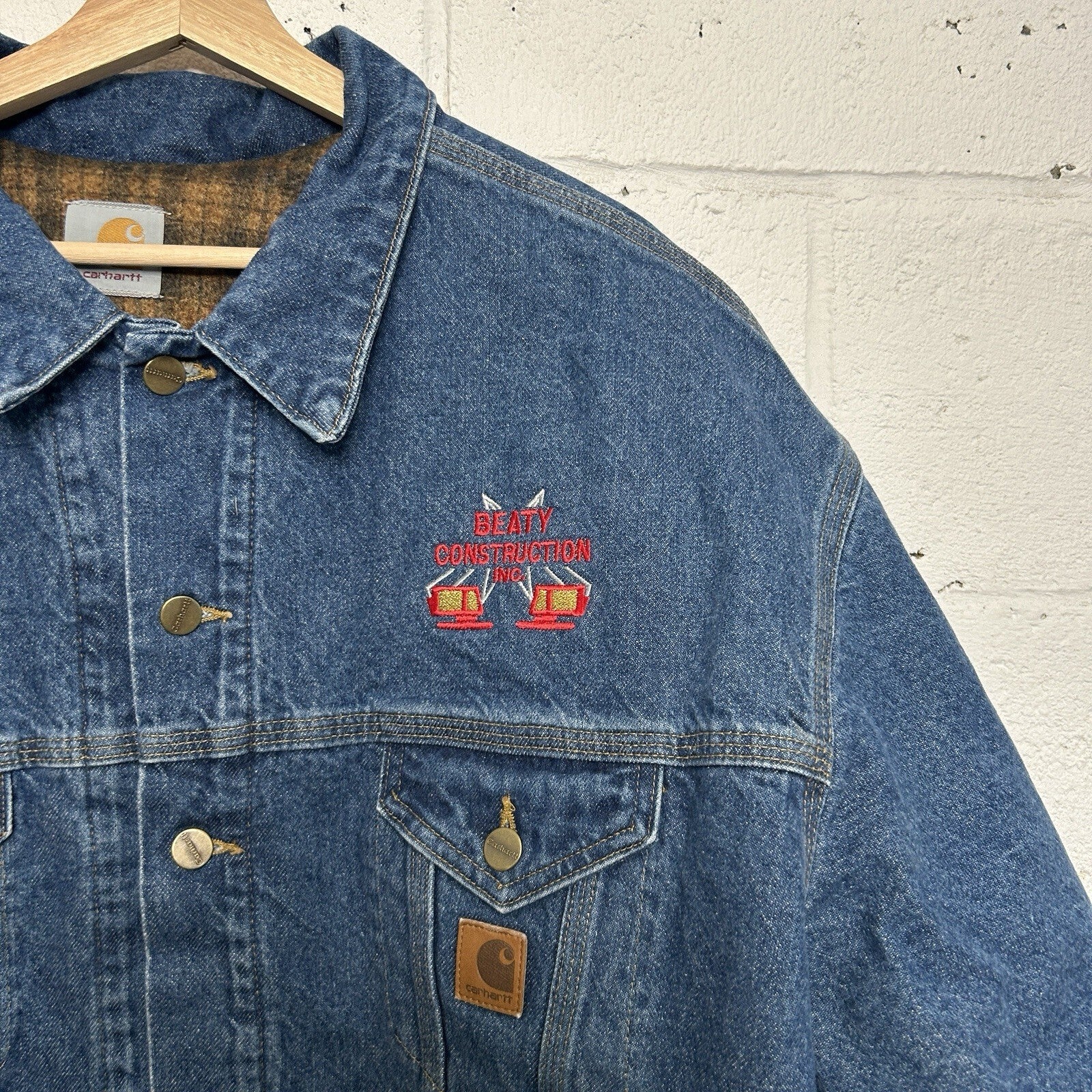 Vintage Carhartt Blanket-Lined Denim Trucker Jacket “Darkstone” J11DST Men’s XL