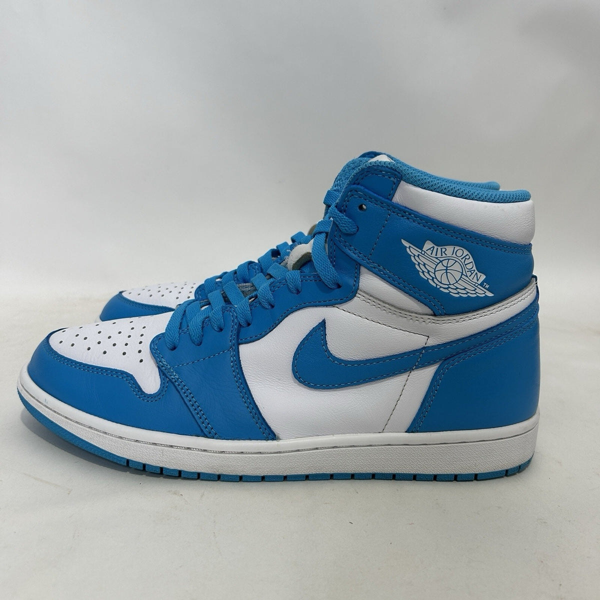 Nike Air Jordan 1 Retro High OG “UNC/Powder Blue”