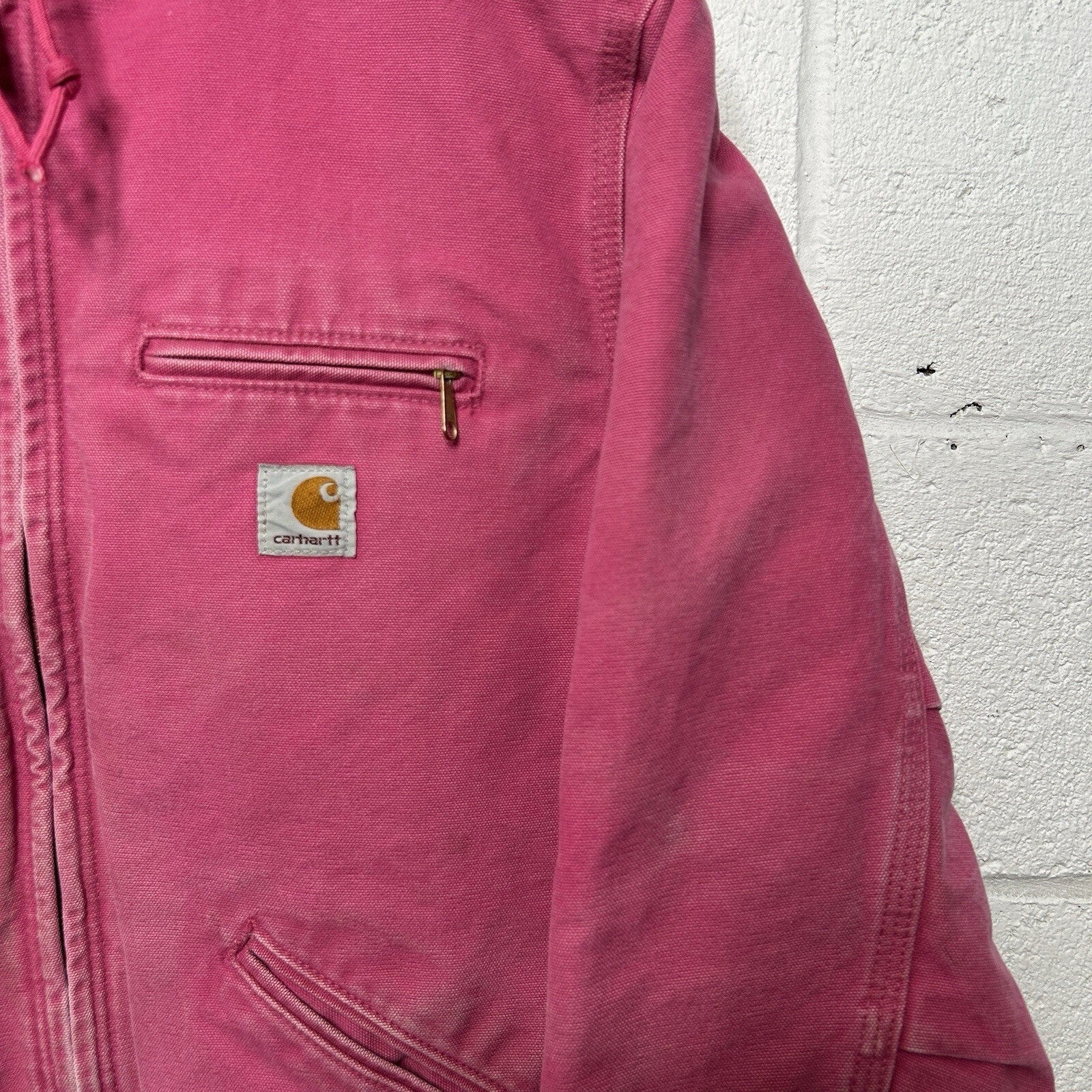 Y2K Carhartt Hooded Detroit Jacket “Watermelon Pink” WJ141