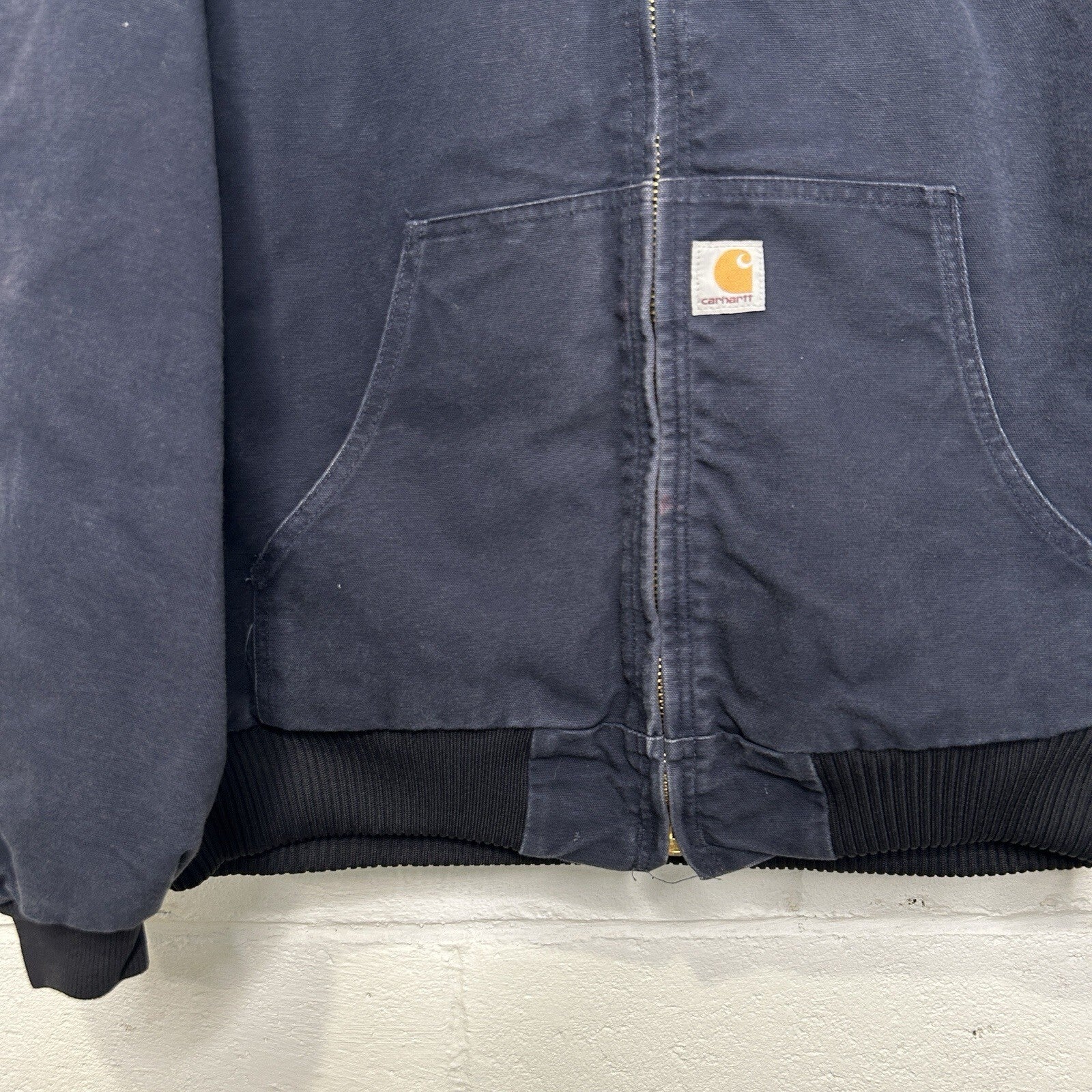 Carhartt Quilted Hooded Active Jacket “Dark Navy” J140 DNY Men’s X-Large