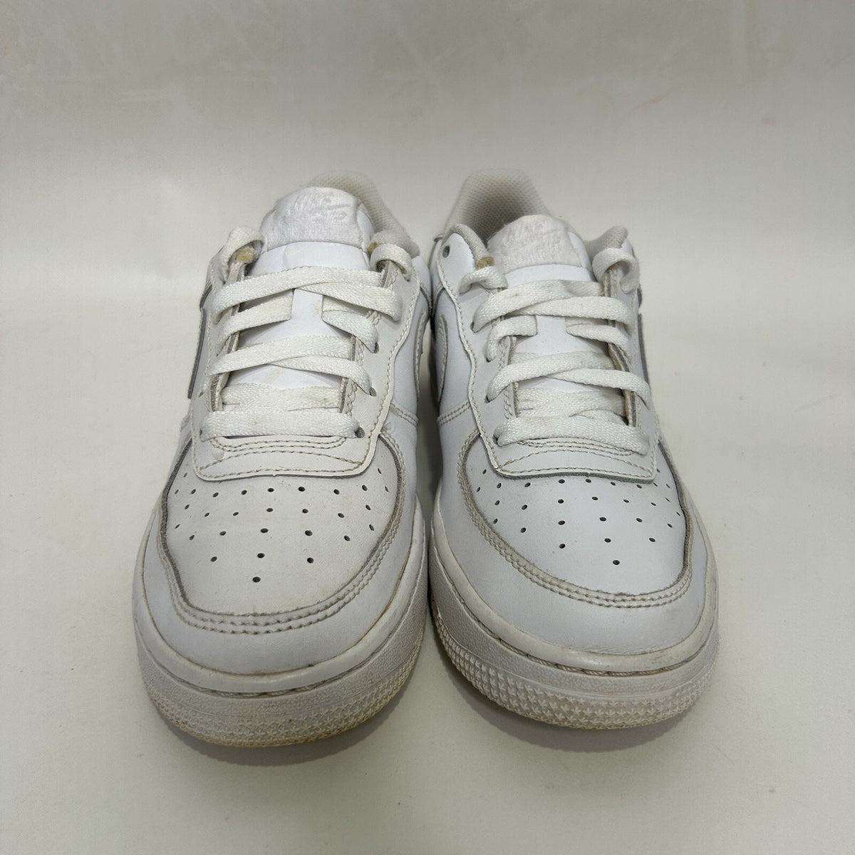 Nike Air Force 1 Low GS “Triple White”
