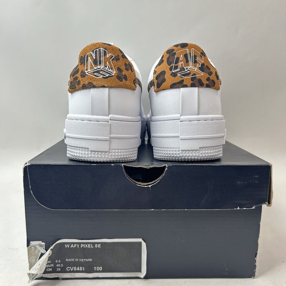 Nike Shoes Air Force 1 Low Pixel SE WMNS “White Leopard” 2024