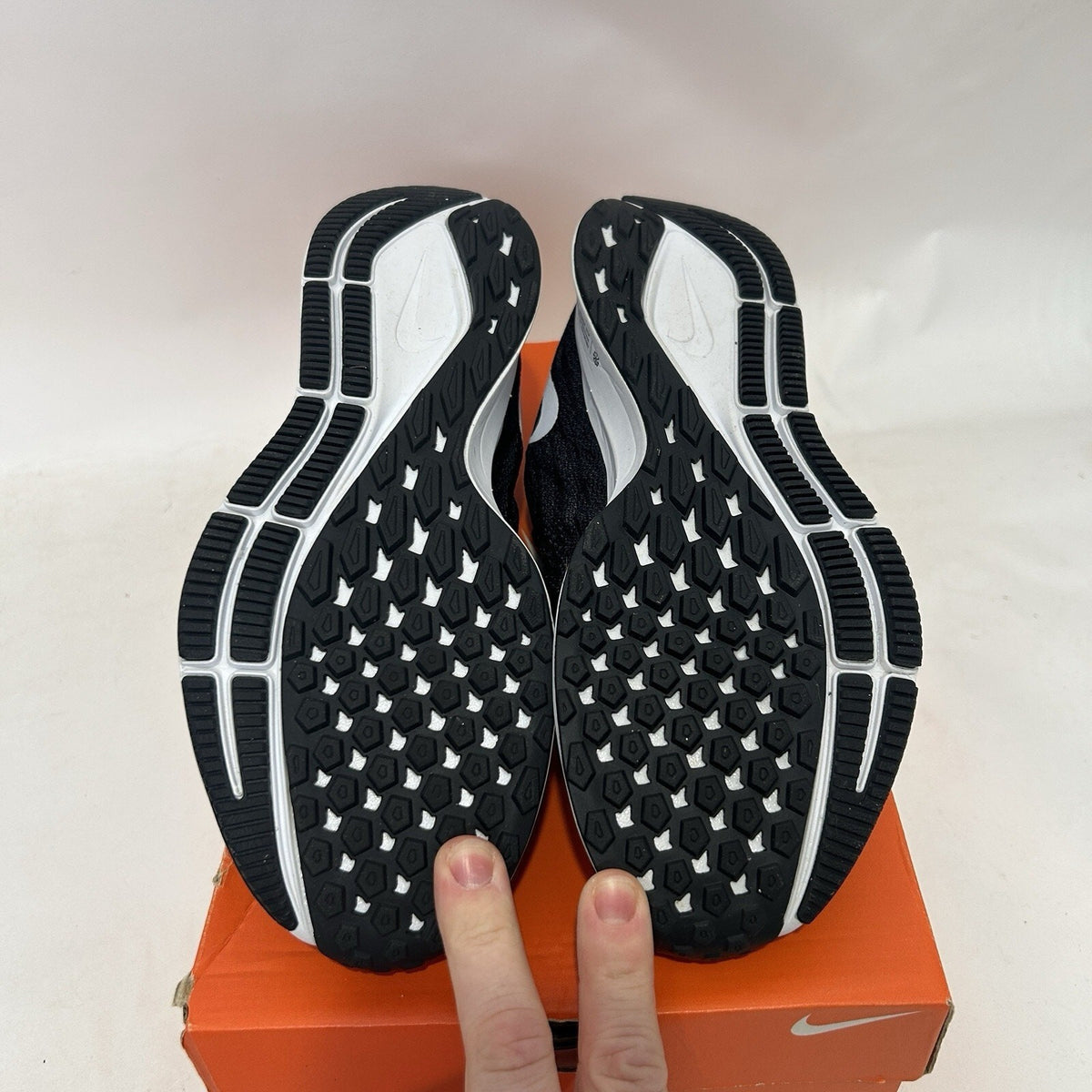 Nike Air Zoom Pegasus 36 WMNS “Black White Thunder Gray”