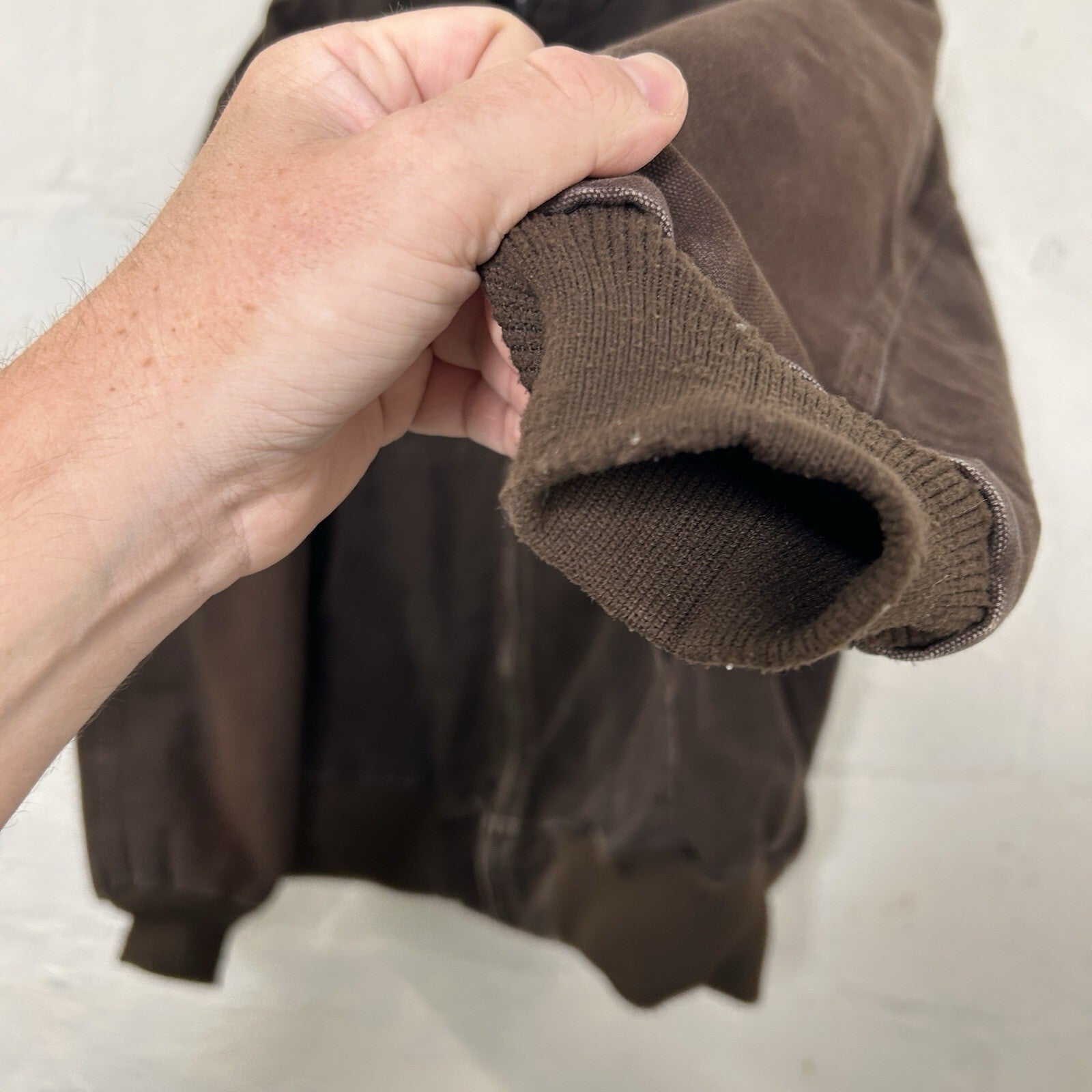 Vintage Faded Carhartt Hooded Active Jacket “Dark Brown” J130 DKB Men’s Large