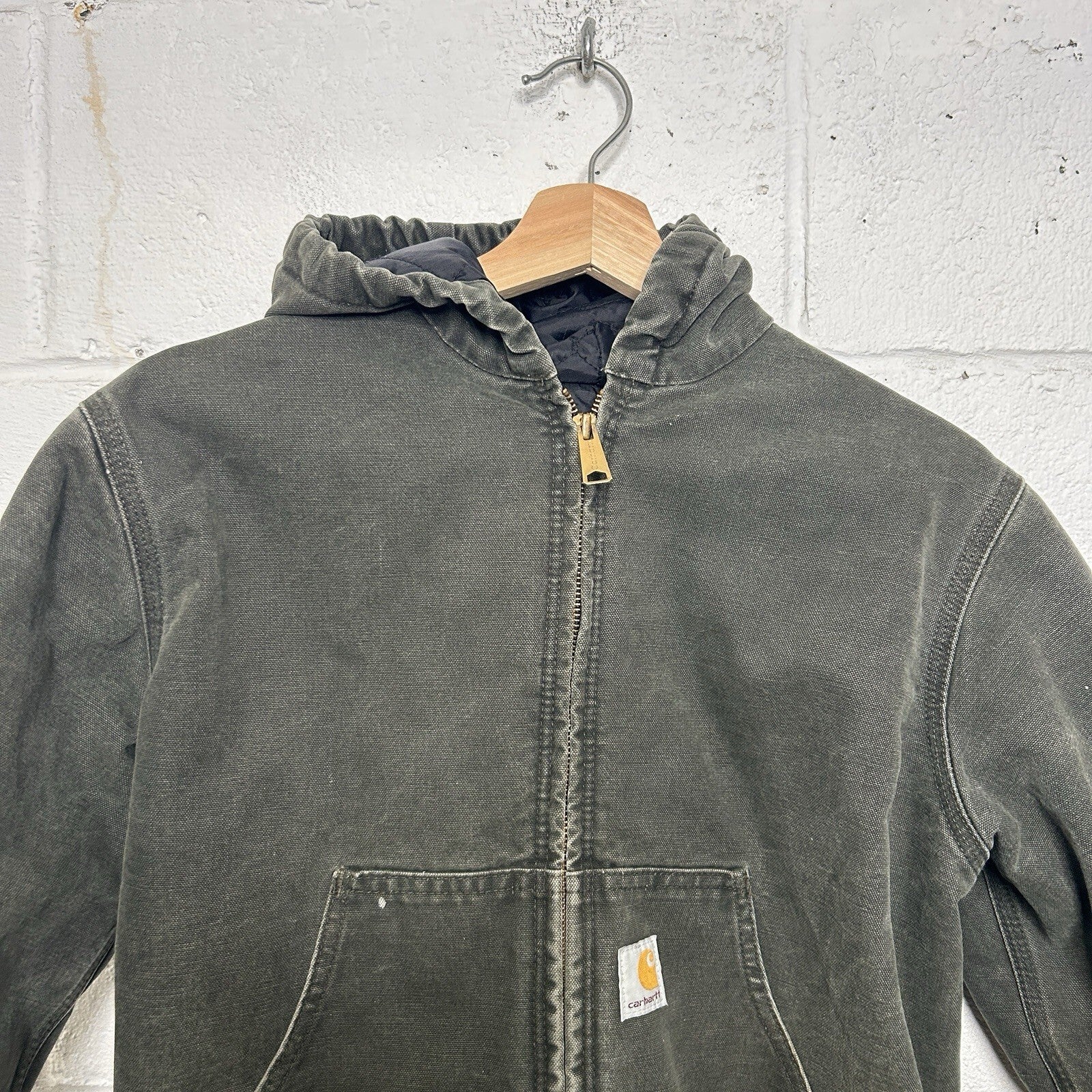 Vintage Carhartt Quilted Active Jacket “Moss Green” Y06 MOS Youth L/Women’s XS
