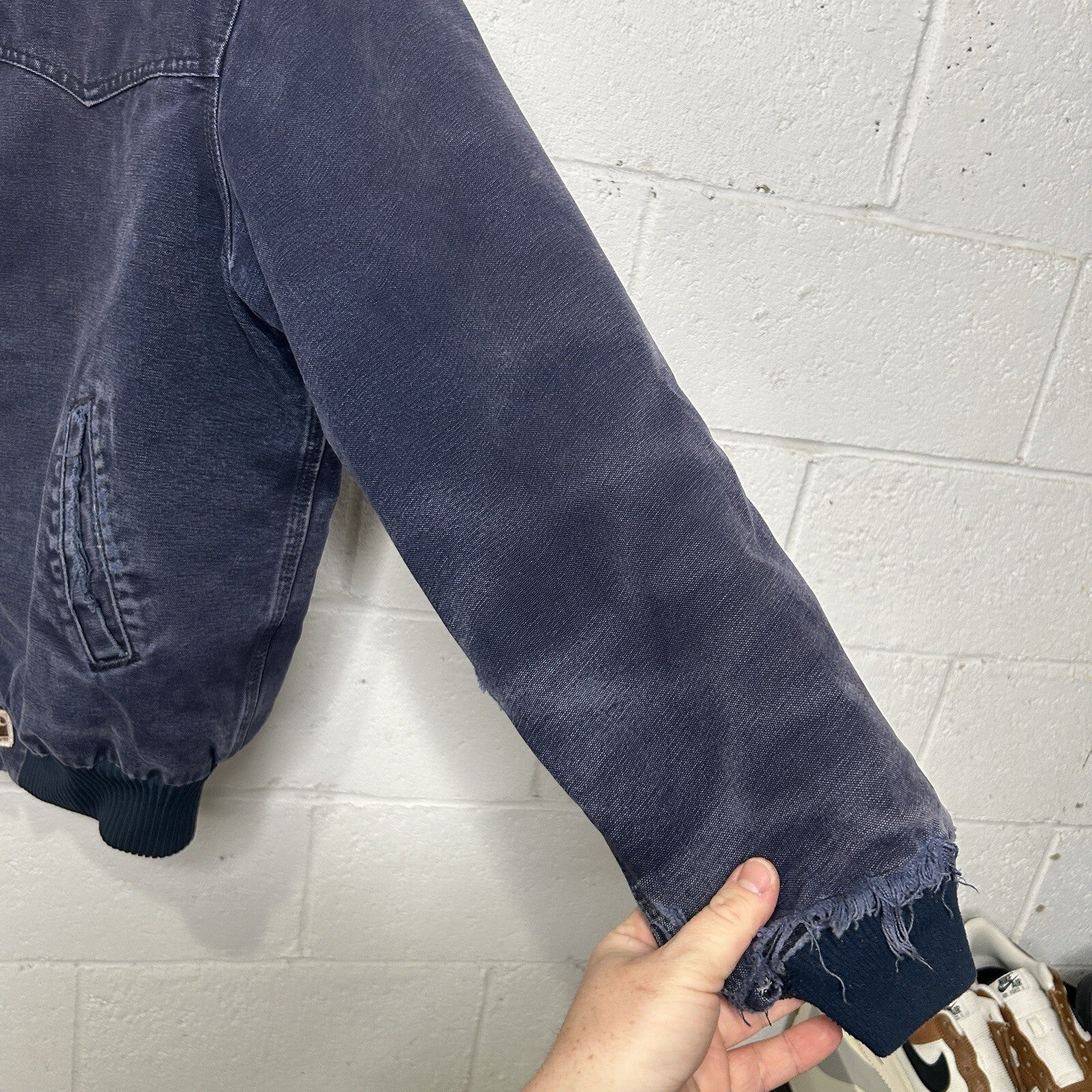 Vintage Faded Carhartt Quilted Santa Fe Jacket “Midnight Blue” J14 MDT Men’s XL