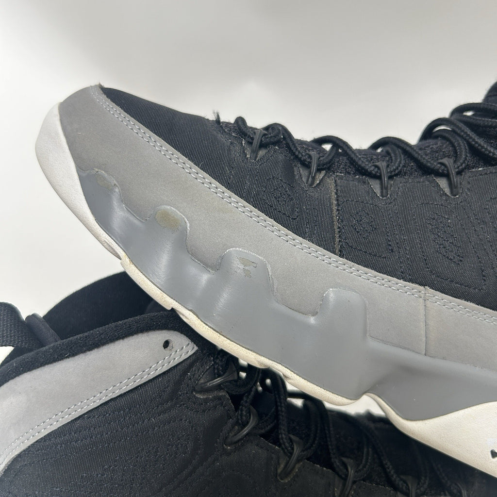 Nike Air Jordan 9 Retro “Particle Grey/Black/Red” (2022) CT8019-060 Men’s 9 Worn
