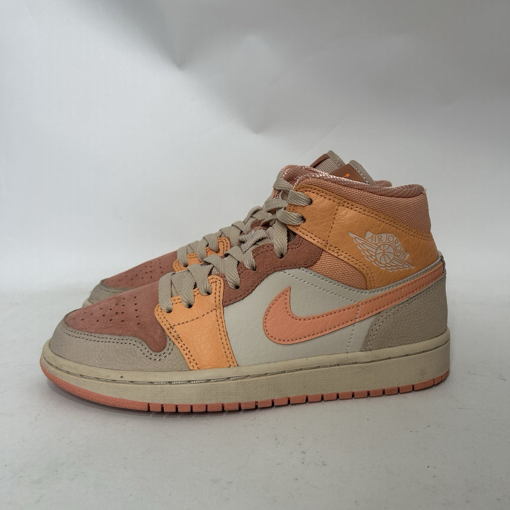 Nike Air Jordan 1 Retro Mid WMNS “Apricot Orange” DH4270-800 Women’s 7.5 Worn