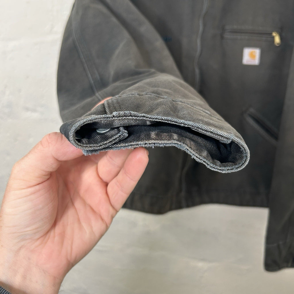 Vintage Carhartt Blanket-Lined Detroit Jacket “Black” J01