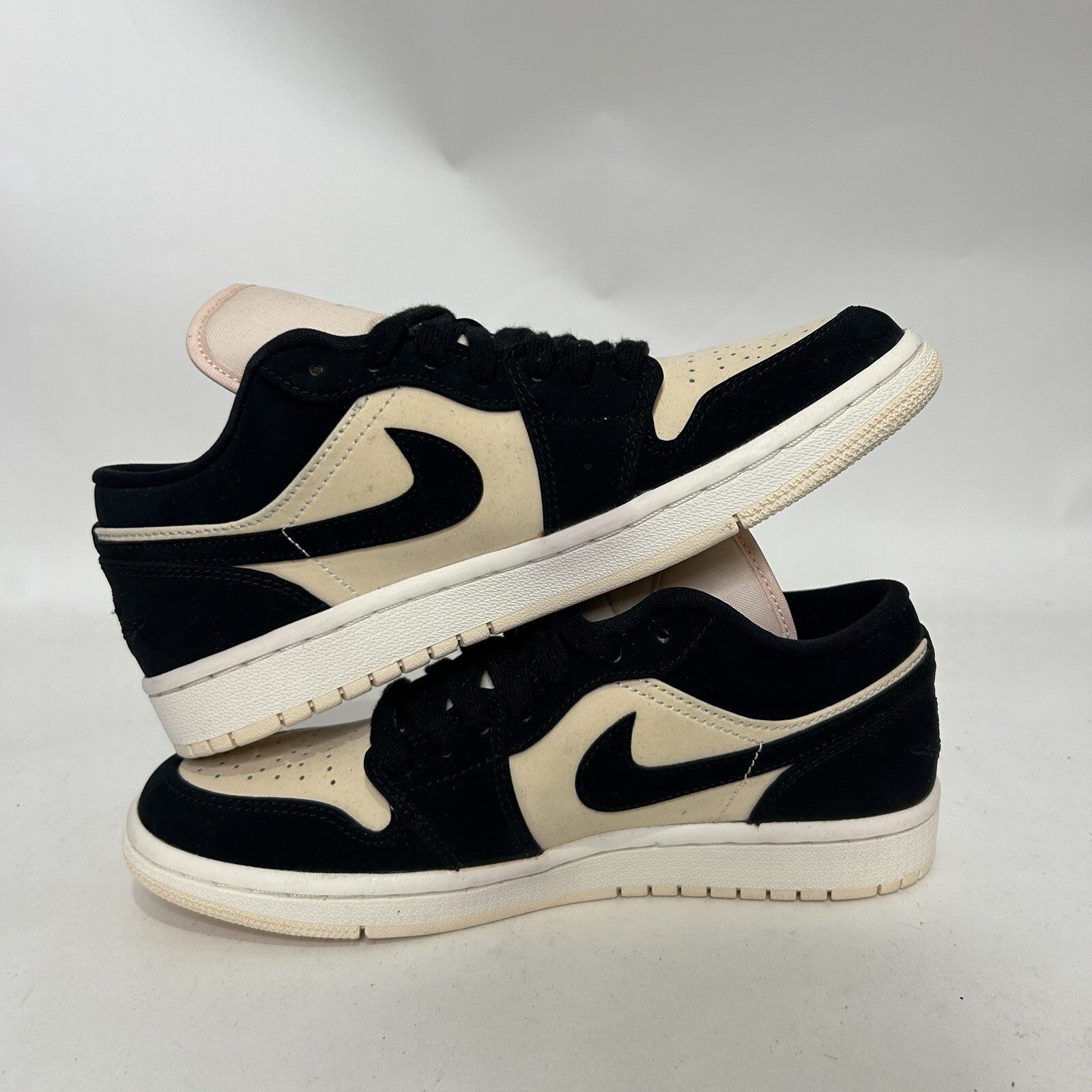 Nike Air Jordan 1 Retro Low WMNS “Black Guava Ice” AO9944-003 Women's 7 New