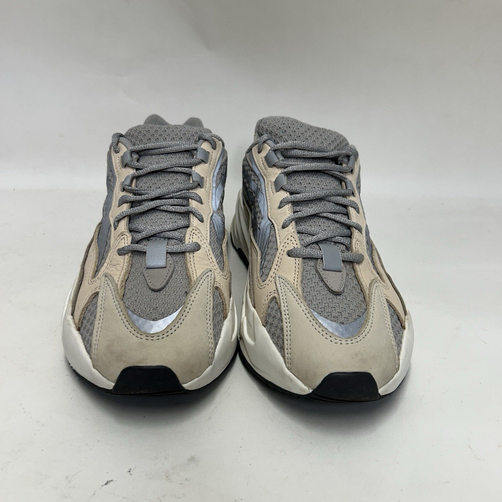 Adidas Yeezy Boost 700 V2 “Cream” (2021) GY7924 Men’s 11 Worn