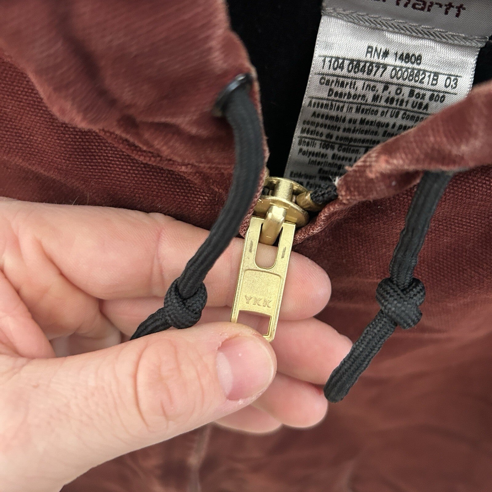 Vintage Carhartt Quilted Hooded Active Jacket “Clay Red” J130 CLY Men’s X-Large