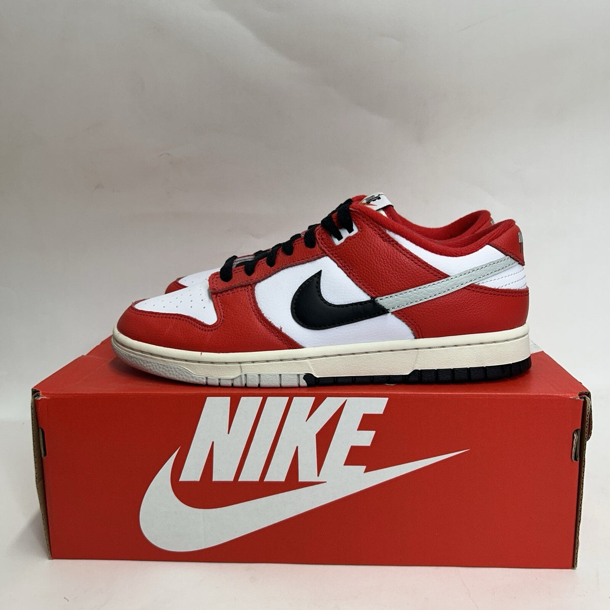 Nike Dunk Low Retro PRM “Split Chicago” DZ2536-600 Men’s 8