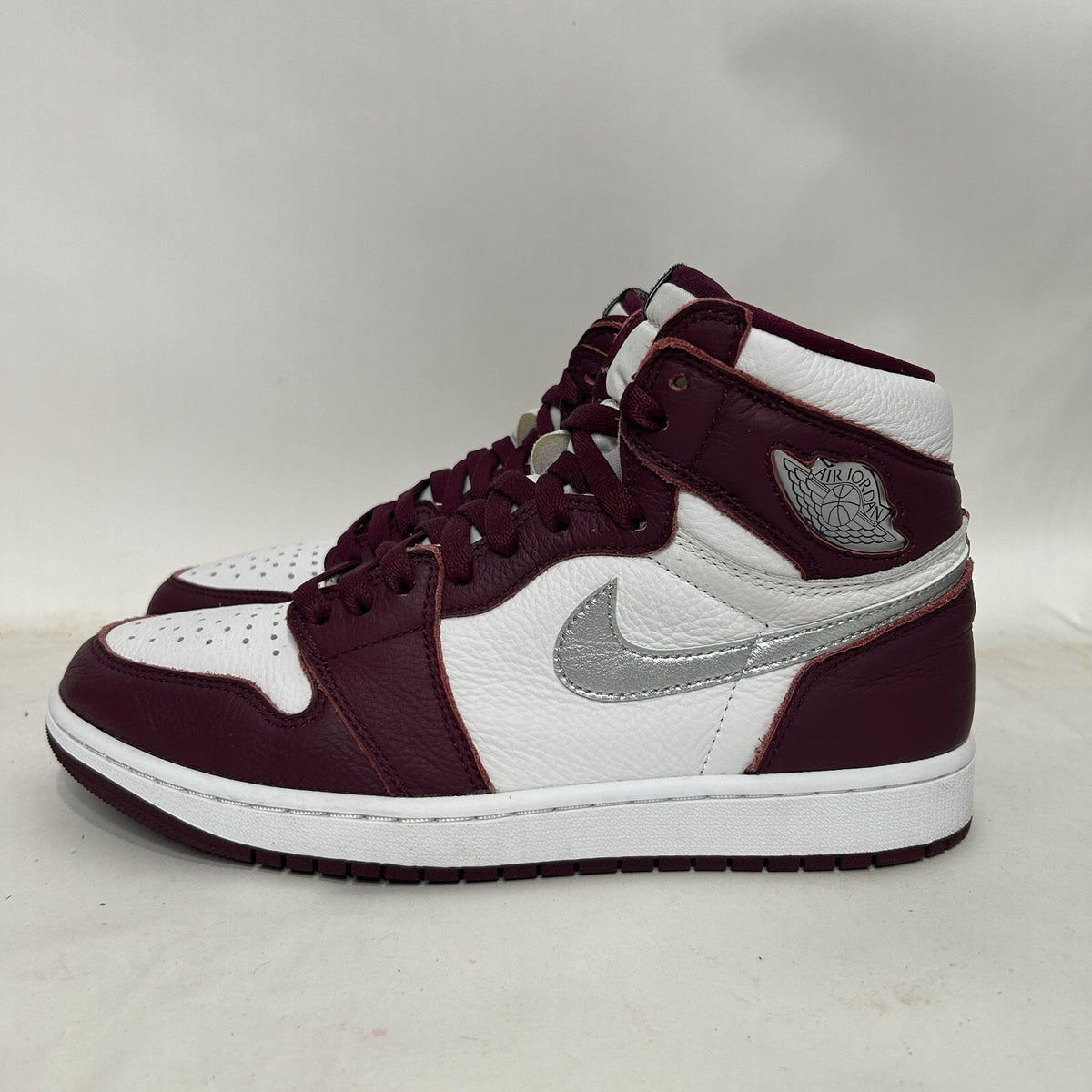 Nike Air Jordan 1 Retro High OG “Bordeaux”