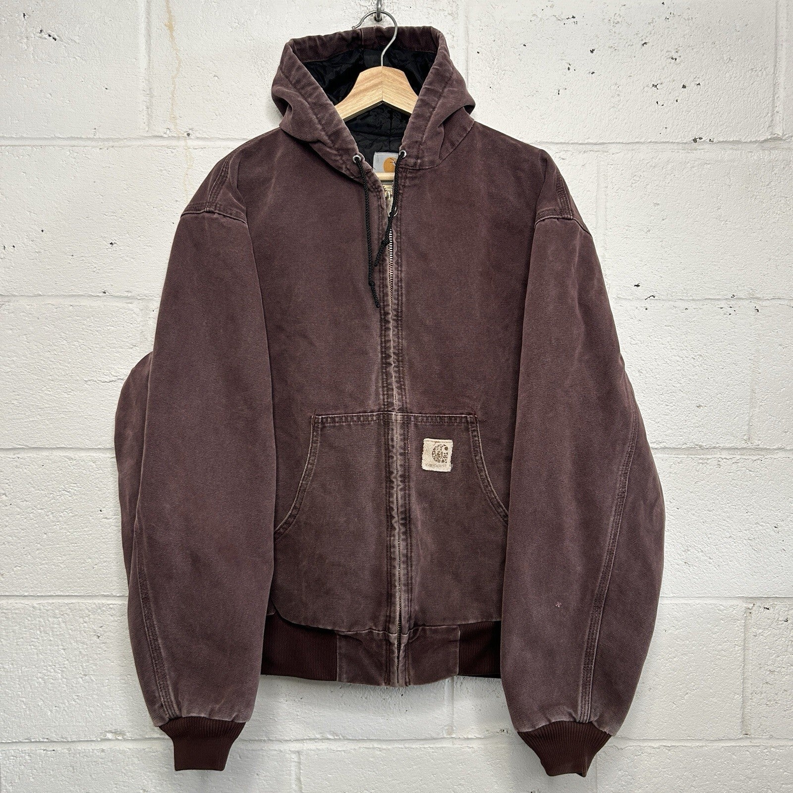 Vintage Carhartt Quilted Hooded Active Jacket “Burgundy/Wine” J06 BRG Men’s XL