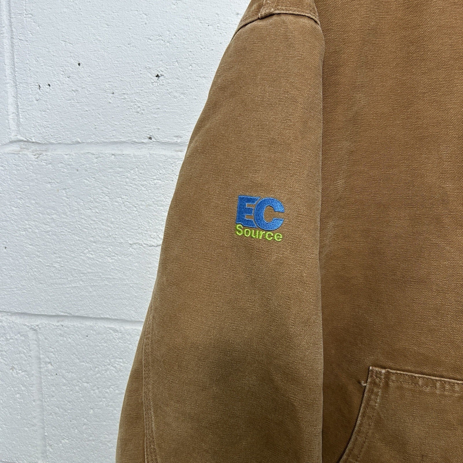 Carhartt Hooded Quilt-Lined Active Jacket “Brown” J130-211 Men’s X-Large