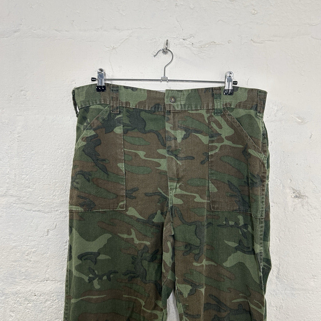 Vintage 70’s K-Mart Woodland Camouflage Hunting/Army Pants Size 36x30