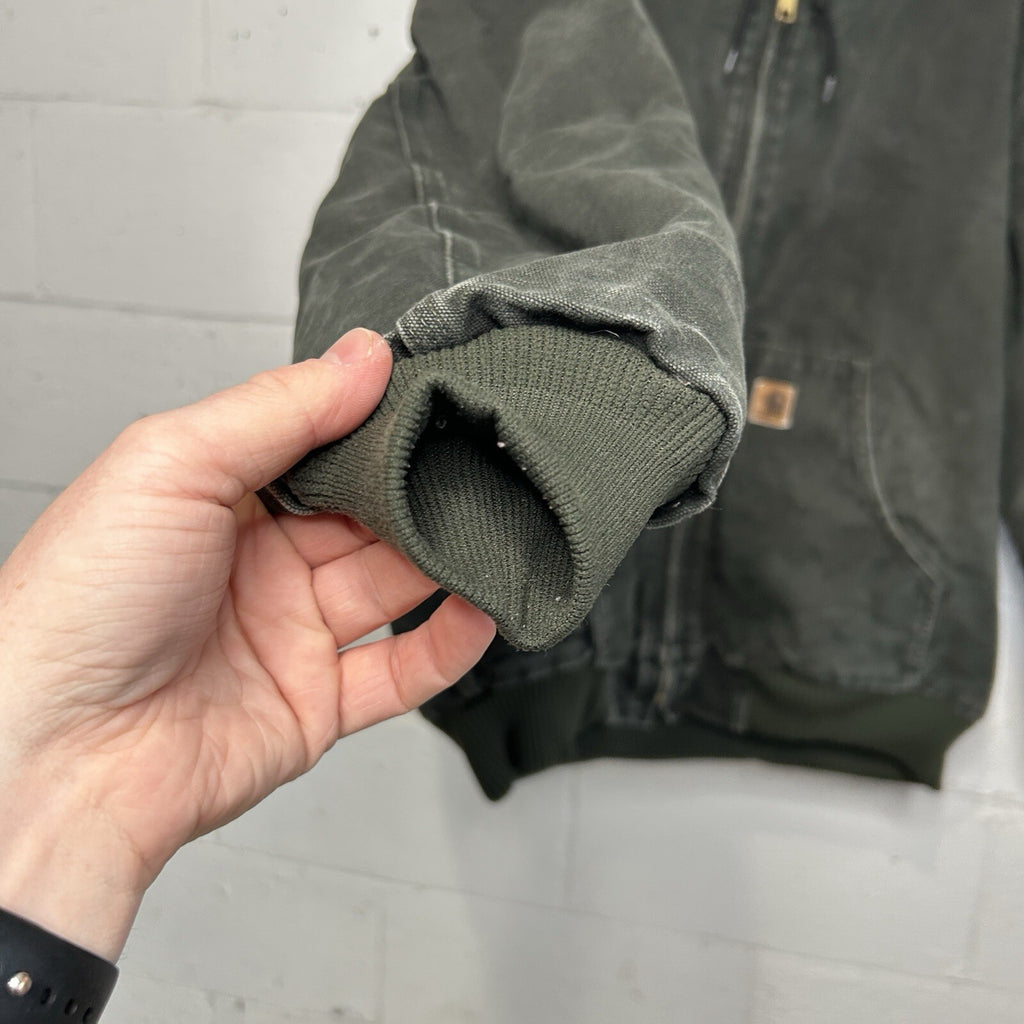 Vintage Carhartt Quilted Hooded Active Jacket “Moss” J130 MOS Men’s X-Large