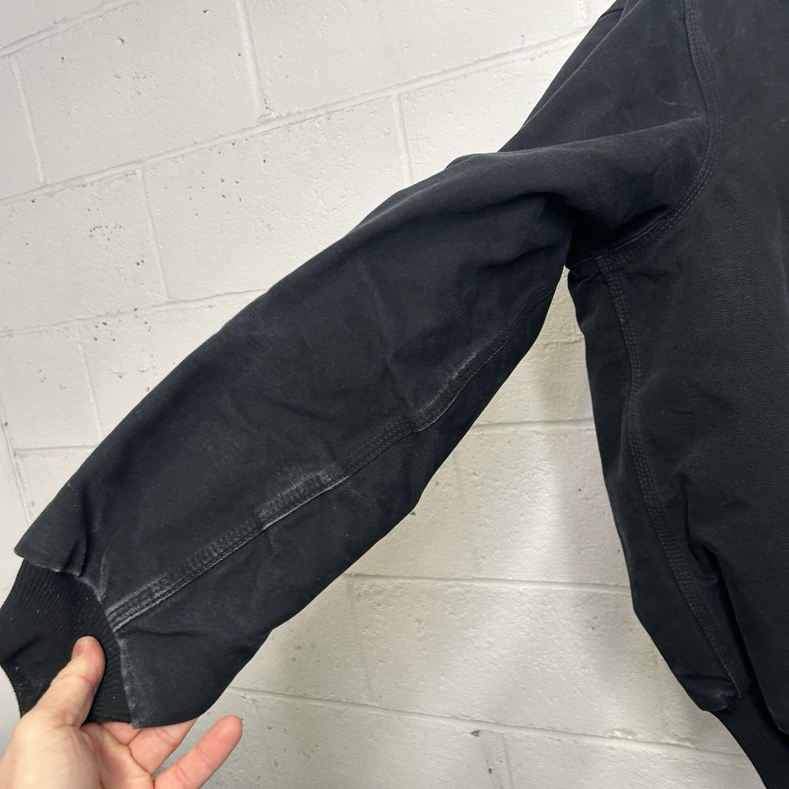 Vintage Carhartt Quilted Hooded Active Jacket “Black” J140 BLK Men’s Medium