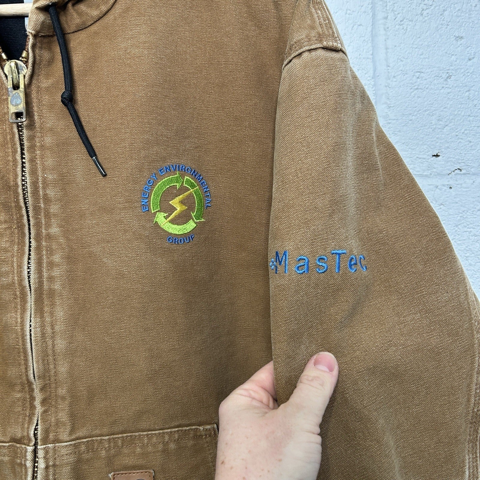 Carhartt Hooded Quilt-Lined Active Jacket “Brown” J130-211 Men’s X-Large