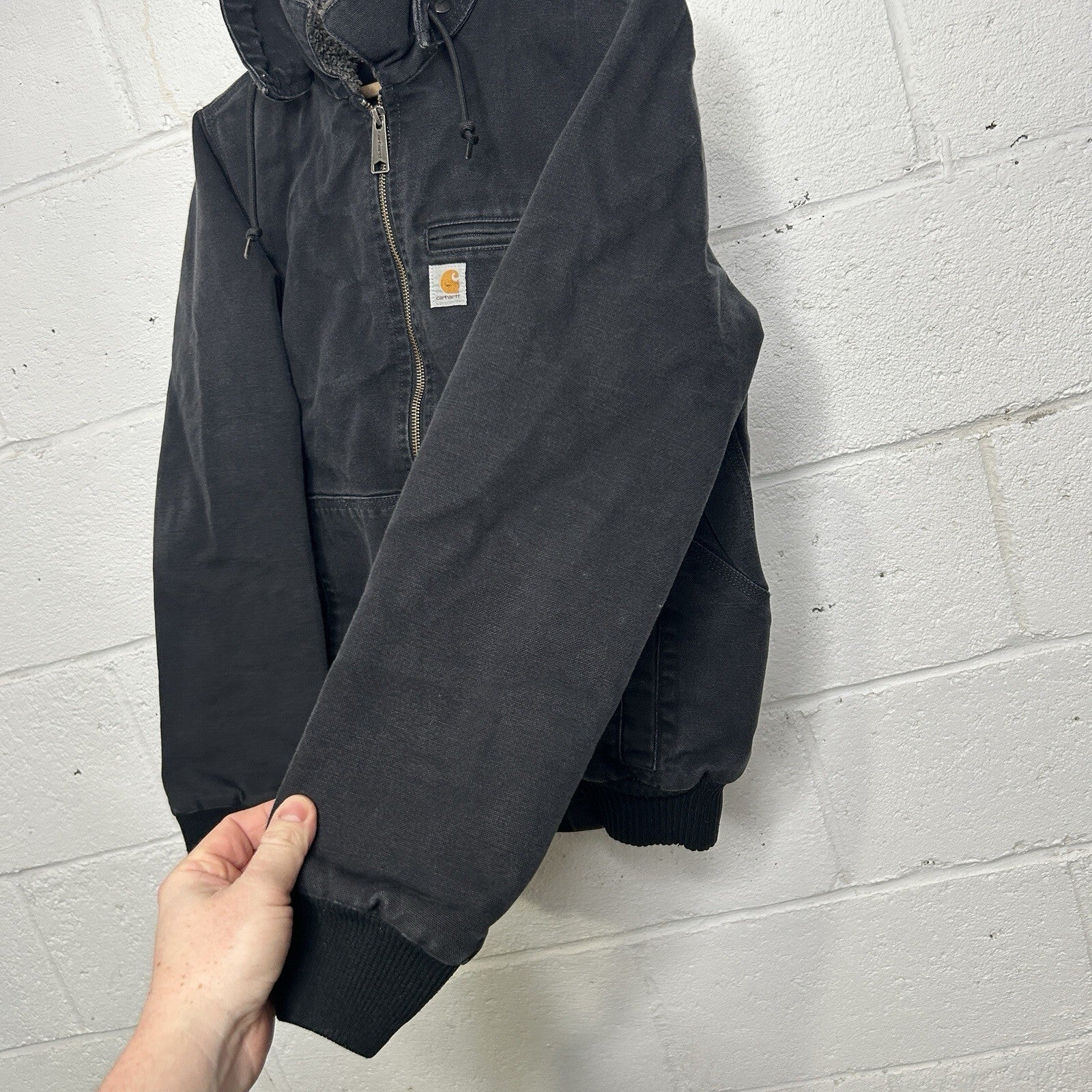 Carhartt Sherpa-Lined Wildwood Jacket “Washed Black” 100815-001 Women’s Medium