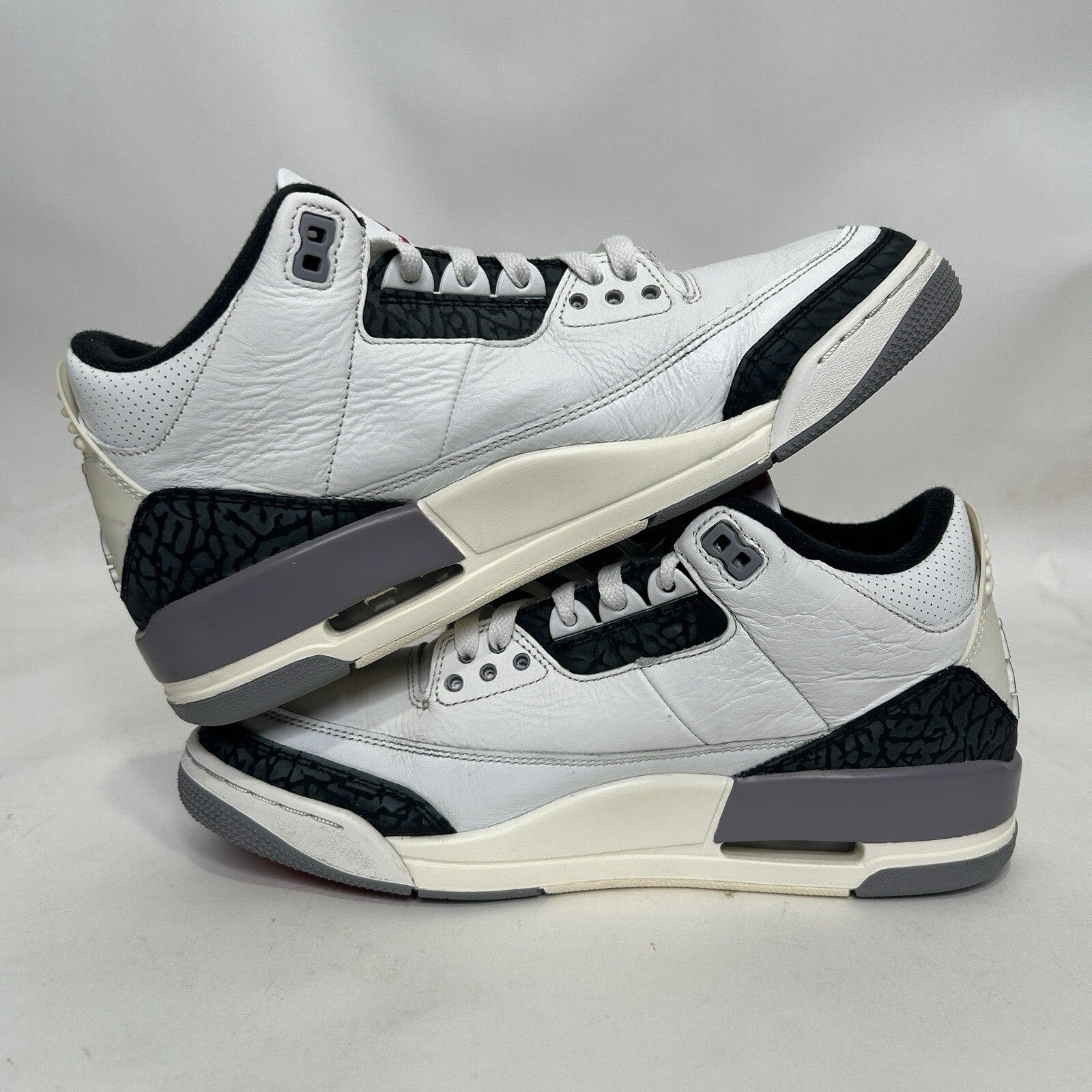 Nike Air Jordan 3 Retro “Cement Grey Summit White Fire Red” CT8532-106 Men’s 9.5