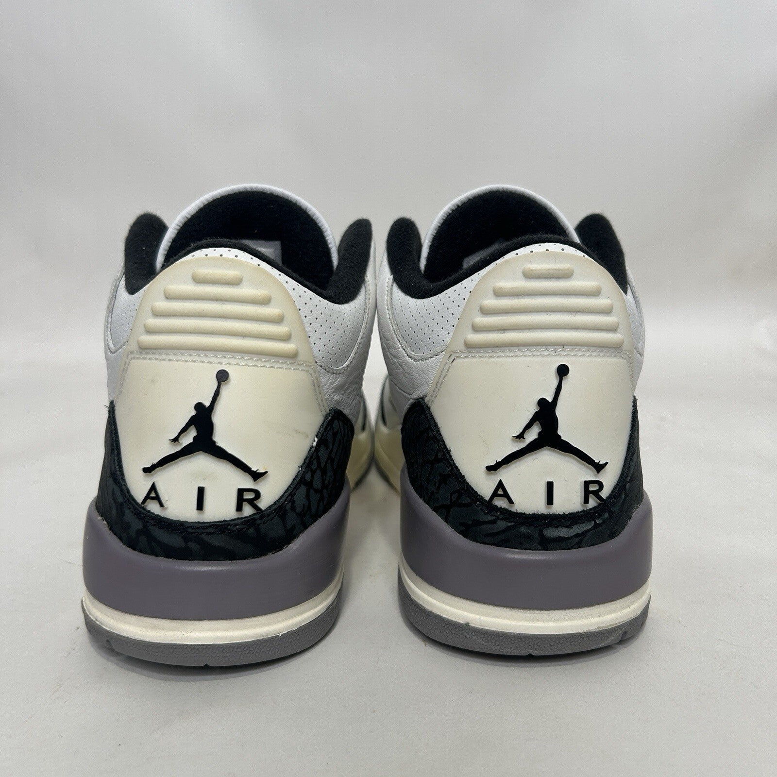 Nike Air Jordan 3 Retro “Cement Grey Summit White Fire Red” CT8532-106 Men’s 9.5