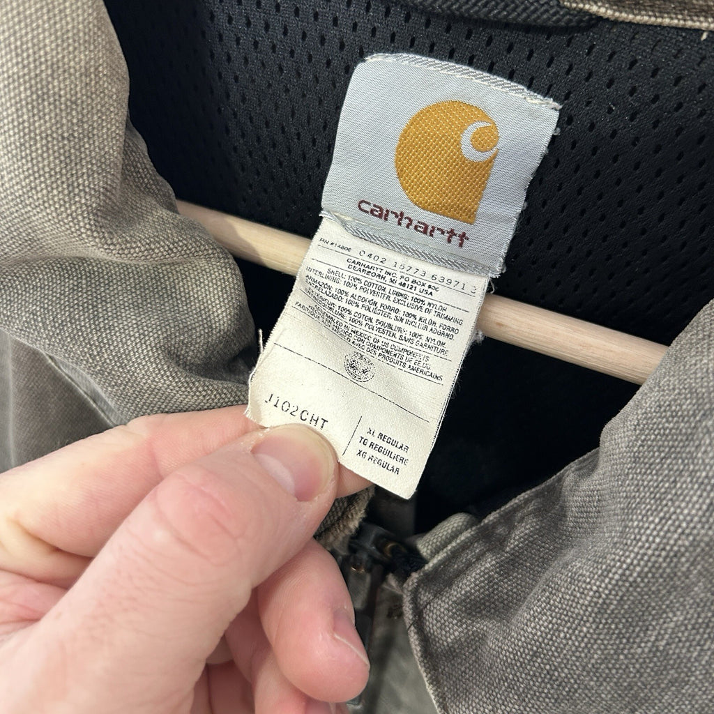 Vintage Carhartt Mesh-Lined Santa Fe Jacket “Chesutnut” J102 CHT Men’s X-Large