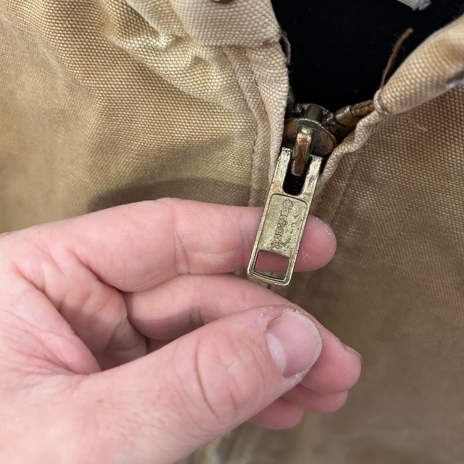 Vintage Carhartt Quilted Hooded Active Jacket “Brown” J140 BRN Men’s 2XL