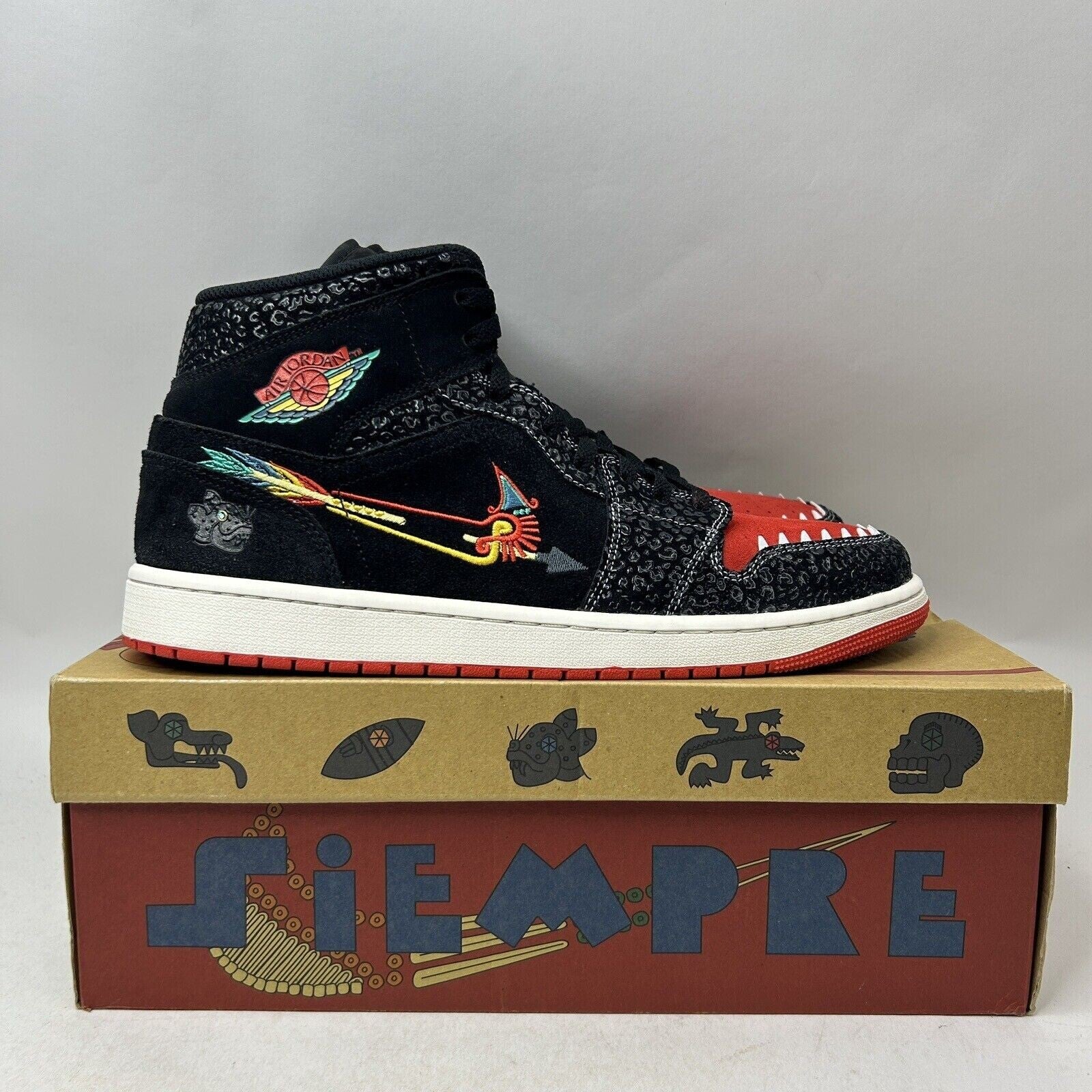 Nike Shoes Air Jordan 1 Retro Mid SE “Siempre Familia” DN4904-001 Men’s 13 Worn