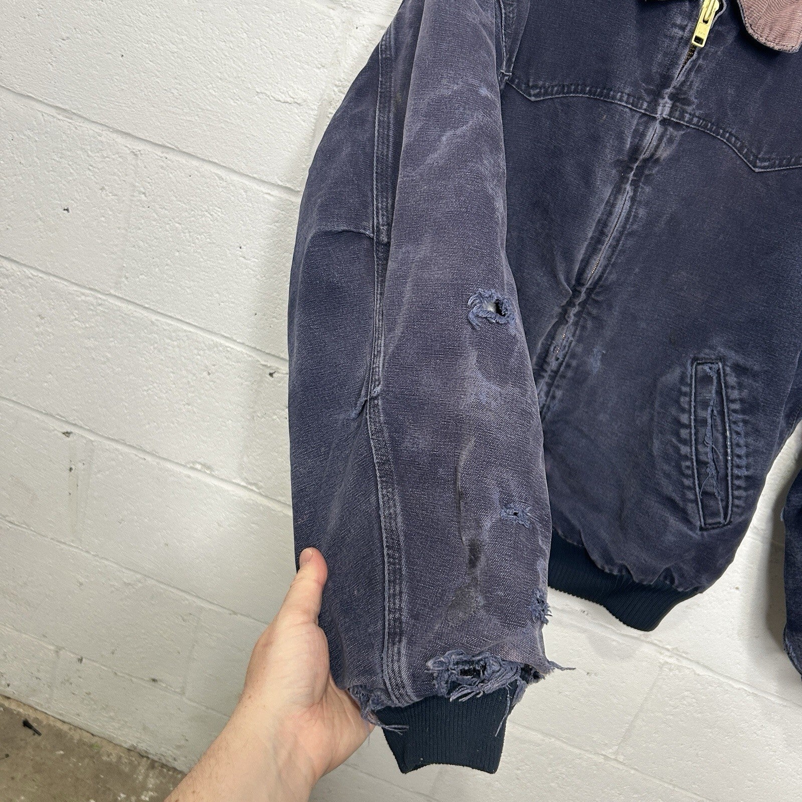 Vintage Faded Carhartt Quilted Santa Fe Jacket “Midnight Blue” J14 MDT Men’s XL