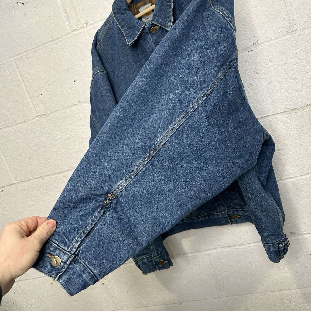 Vintage Carhartt Blanket-Lined Denim Trucker Jacket “Darkstone” J11DST Men’s XL
