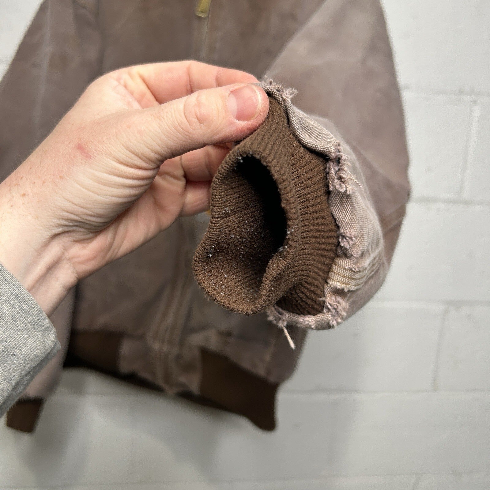 Vintage Dyed Carhartt Quilted Hooded Active Jacket “Brown” J140 BRN Men’s Large