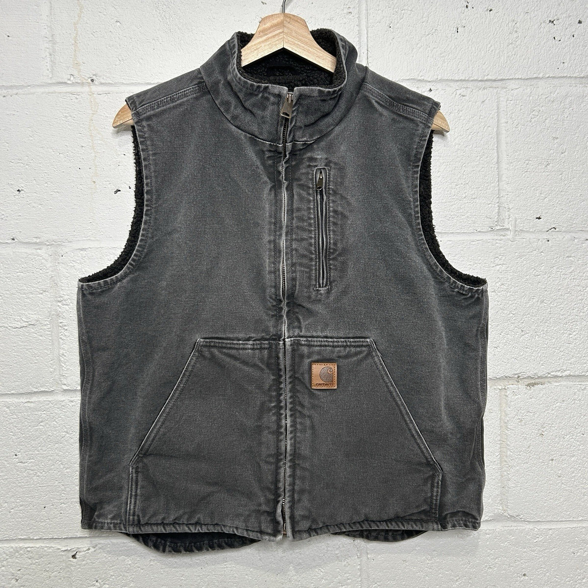Carhartt Sandstone Sherpa-Lined Vest “Gravel” V33 GVL