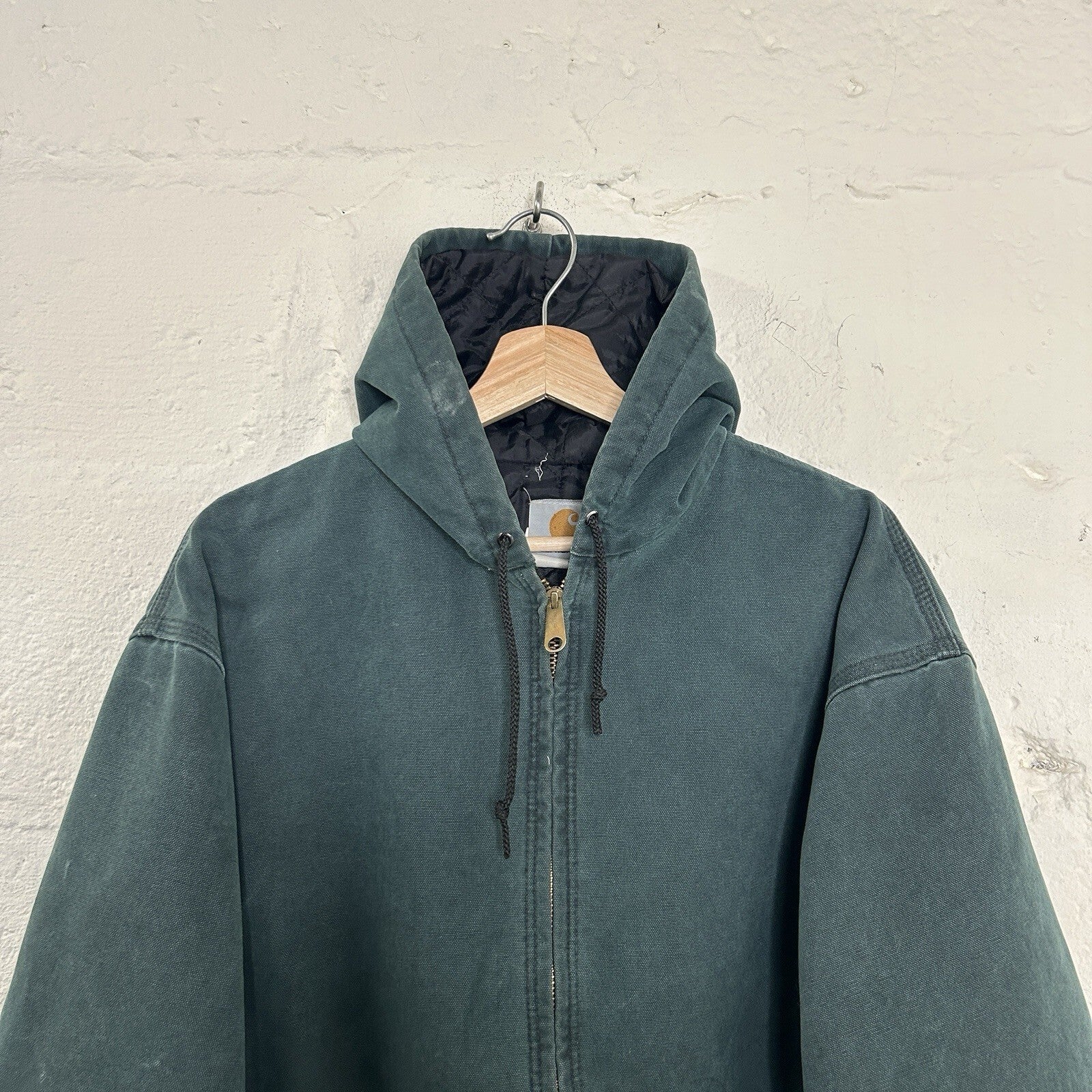Vintage Carhartt Quilted Hooded Active Jacket “Hunter Green” J06 HTG Men’s XL