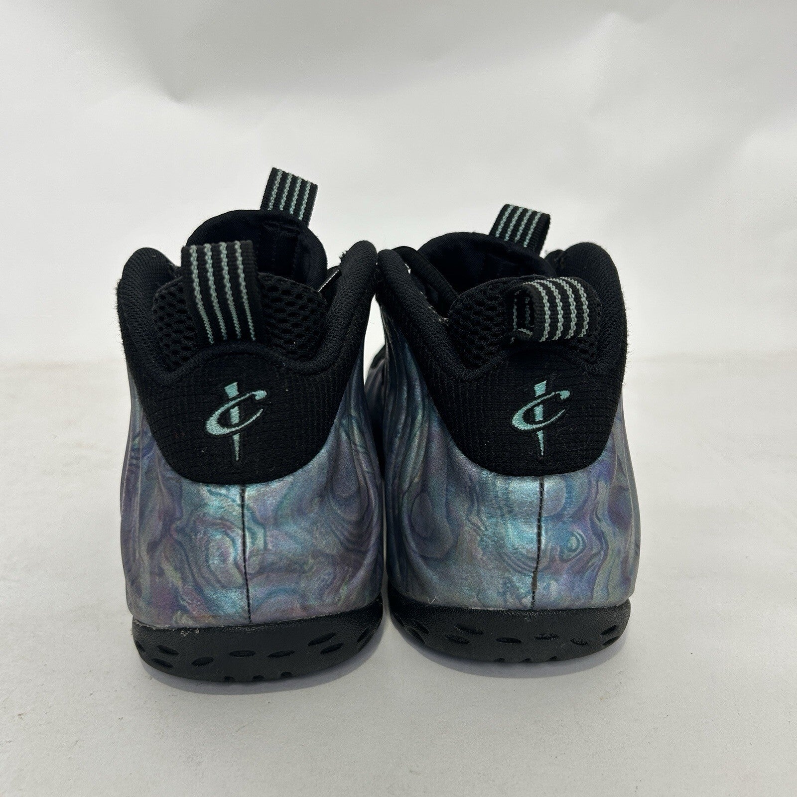 Nike Air Foamposite One Premium “Abalone” 575420-009 Men’s 9.5 Worn