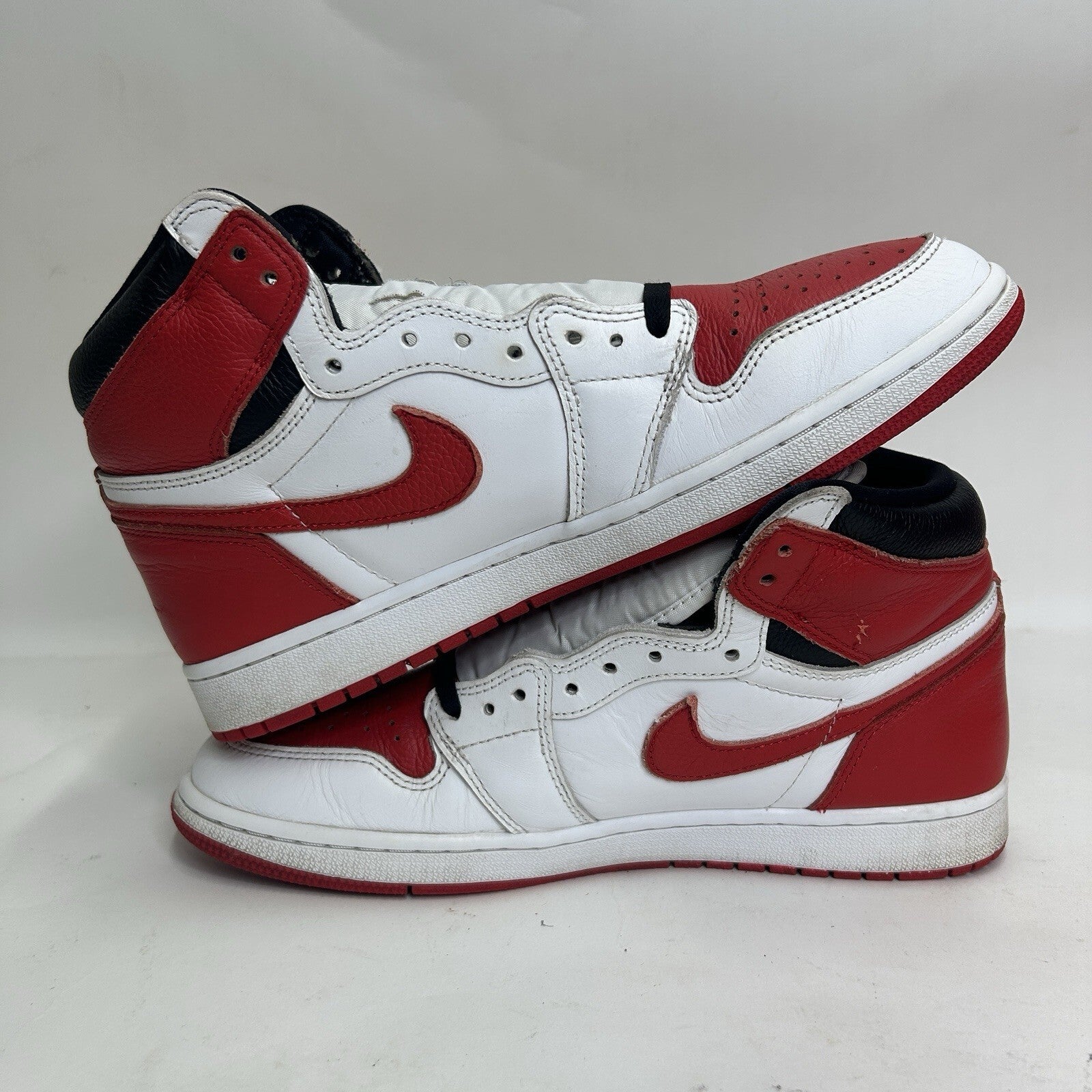 Nike Air Jordan 1 High Retro OG “Heritage/Red White” 555088-161 Men’s 11 Worn
