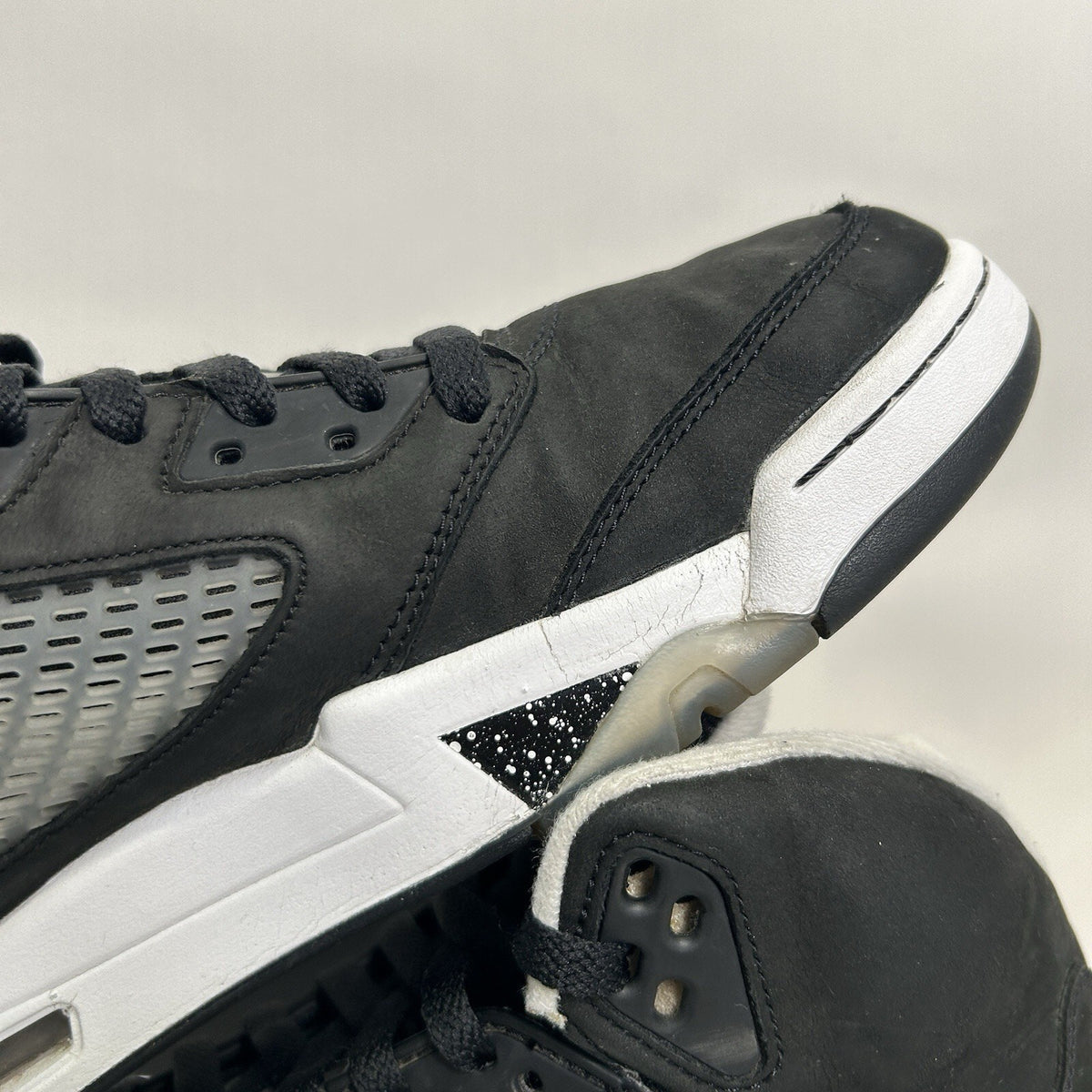 Nike Air Jordan 5 Retro “Moonlight/Oreo” 2021