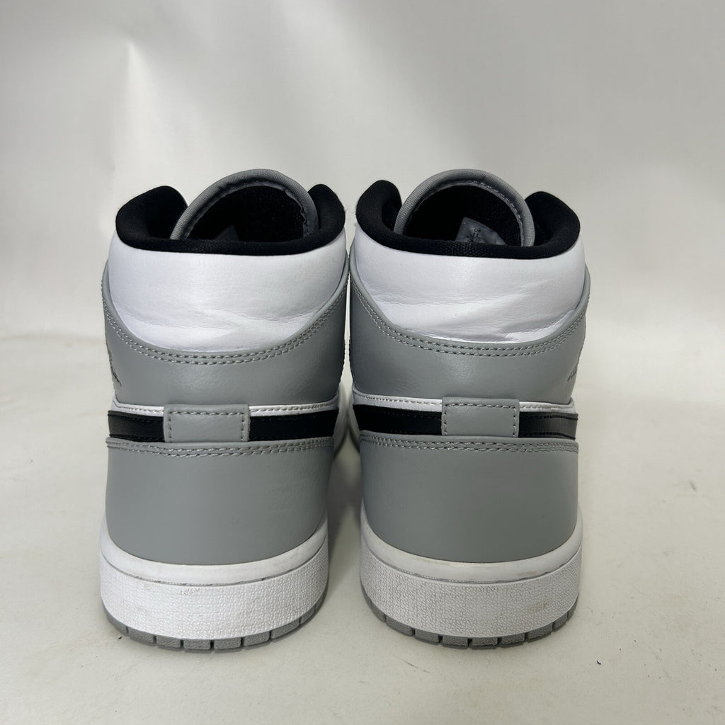 Nike Air Jordan 1 Mid Retro “Light Smoke Grey” 554724-092 Men’s 11 Worn