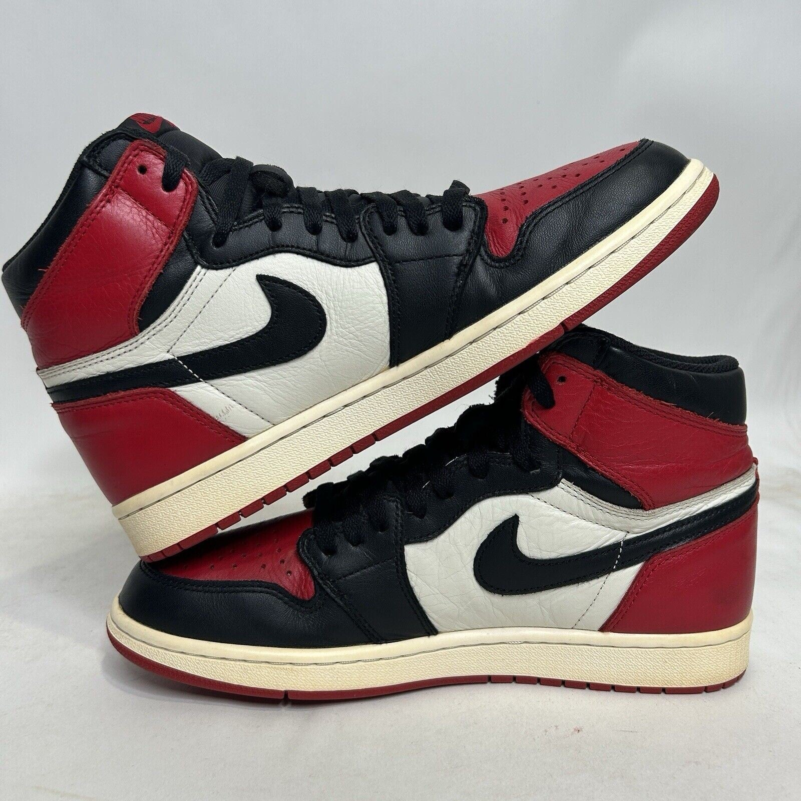 Nike Shoes Air Jordan 1 Retro OG High “Bred Toe/Chicago” 555088–610 Men’s 9.5