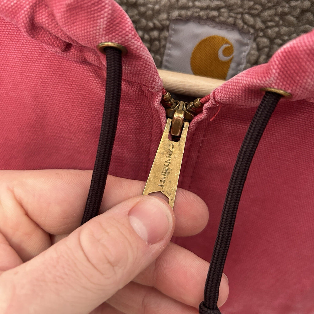 Y2K Carhartt Sherpa-Lined Hooded Detroit Jacket “Crabapple” WJ141 624 Women’s S
