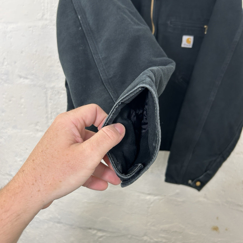Vintage Faded Carhartt Blanket-Lined Detroit Jacket “Black” J01 BLK Men’s 42/LRG