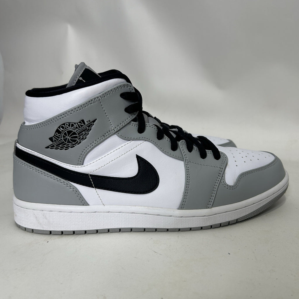Nike Air Jordan 1 Mid Retro “Light Smoke Grey” 554724-092 Men’s 11 Worn