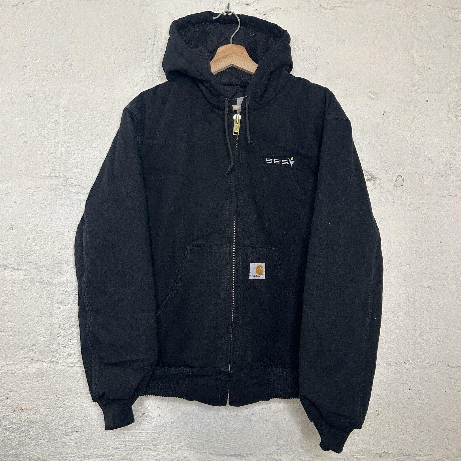 Vintage Carhartt Quilted Hooded Active Jacket “Black” J140 BLK Men’s Small