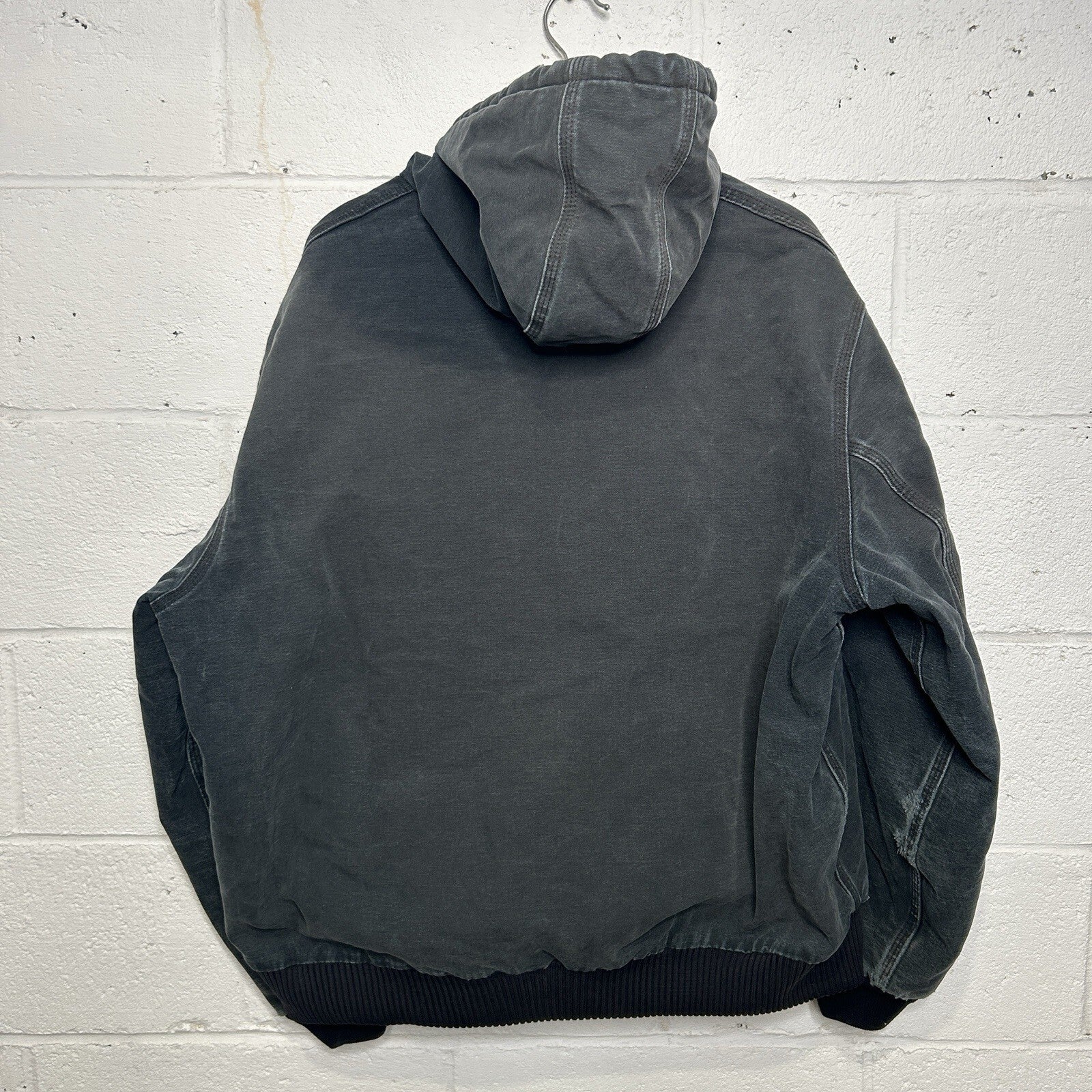 Vintage Carhartt Quilted Active Jacket “Black” J140 BLK Men’s X-Large